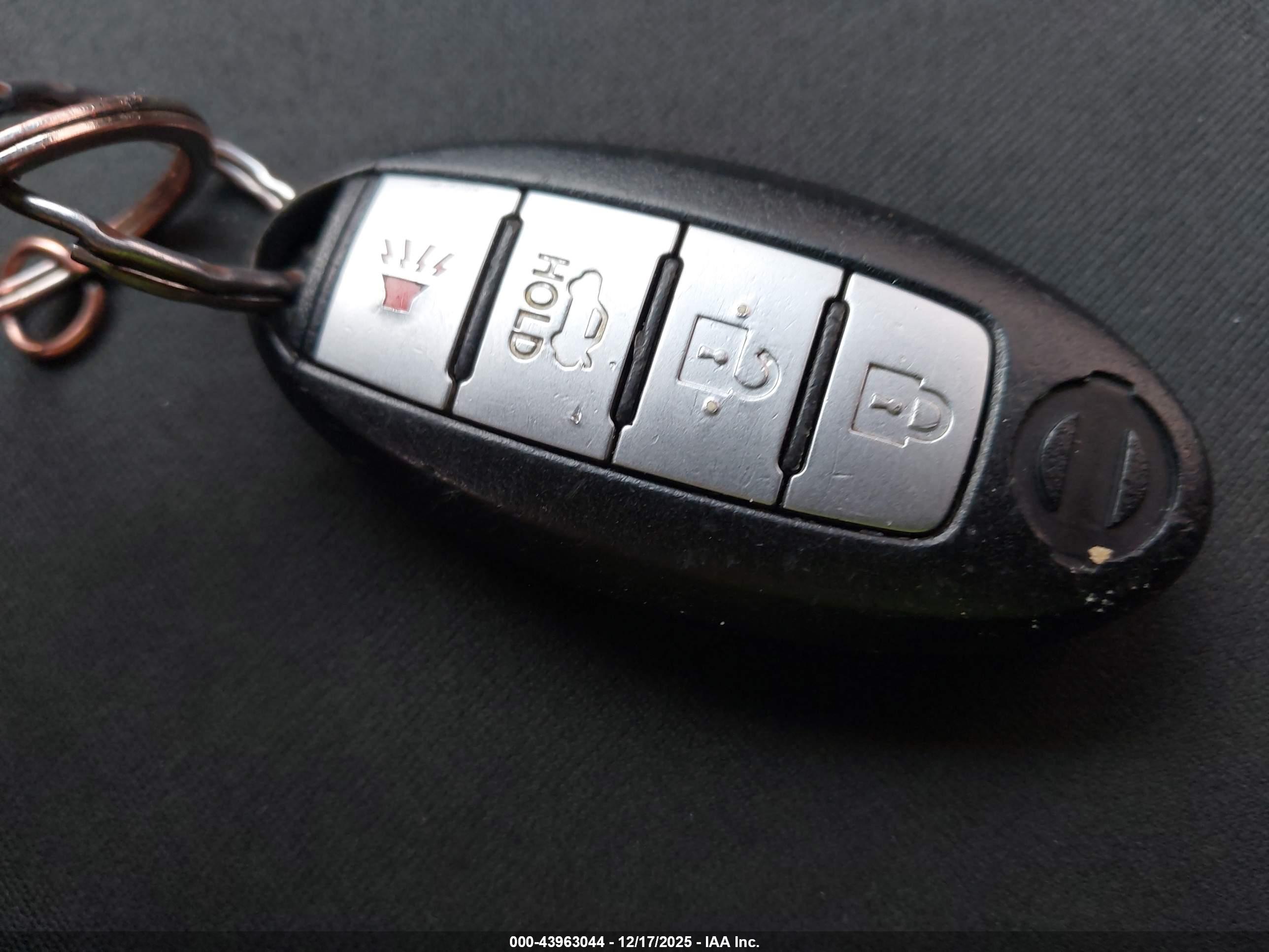 NISSAN ALTIMA image 11