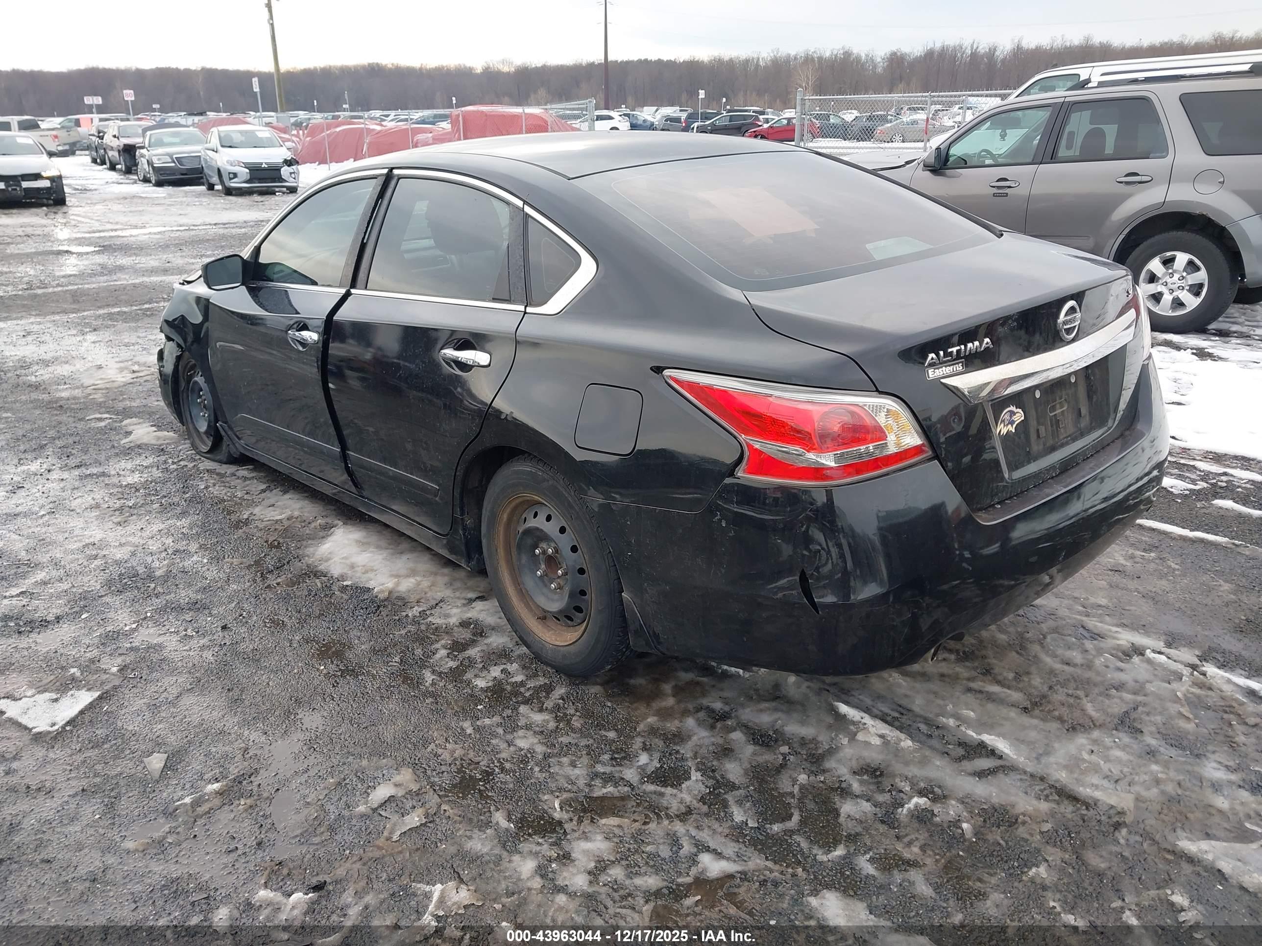 NISSAN ALTIMA image 3