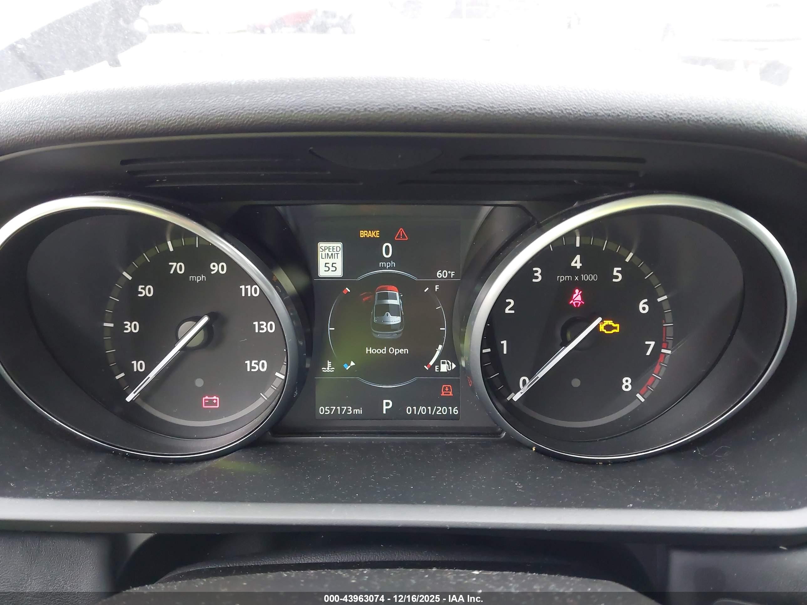 LAND ROVER image 7
