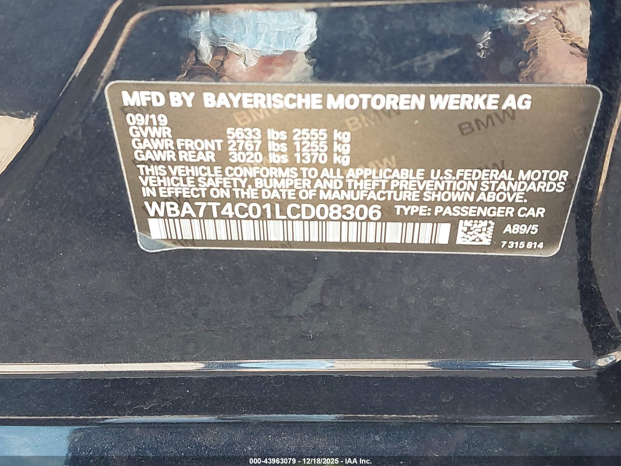 BMW 740I image 9