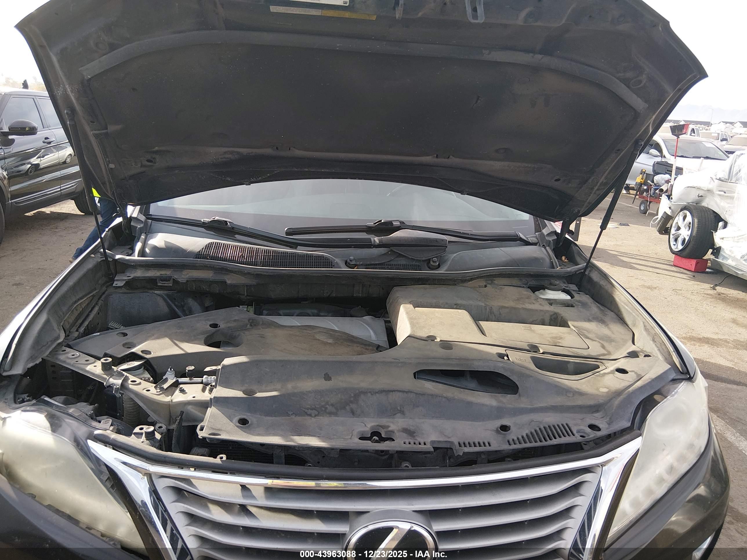LEXUS RX image 10