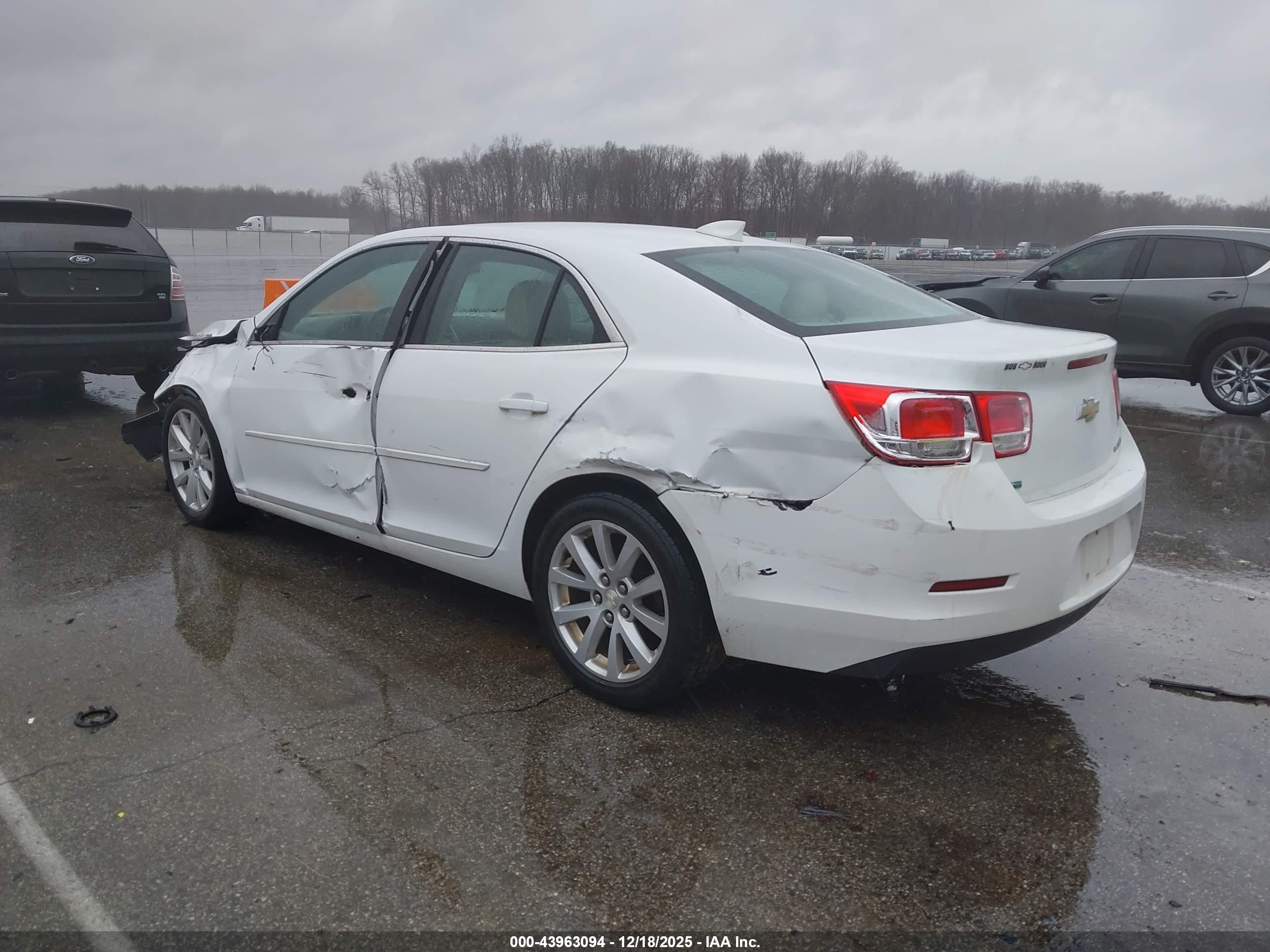 CHEVROLET MALIBU image 3