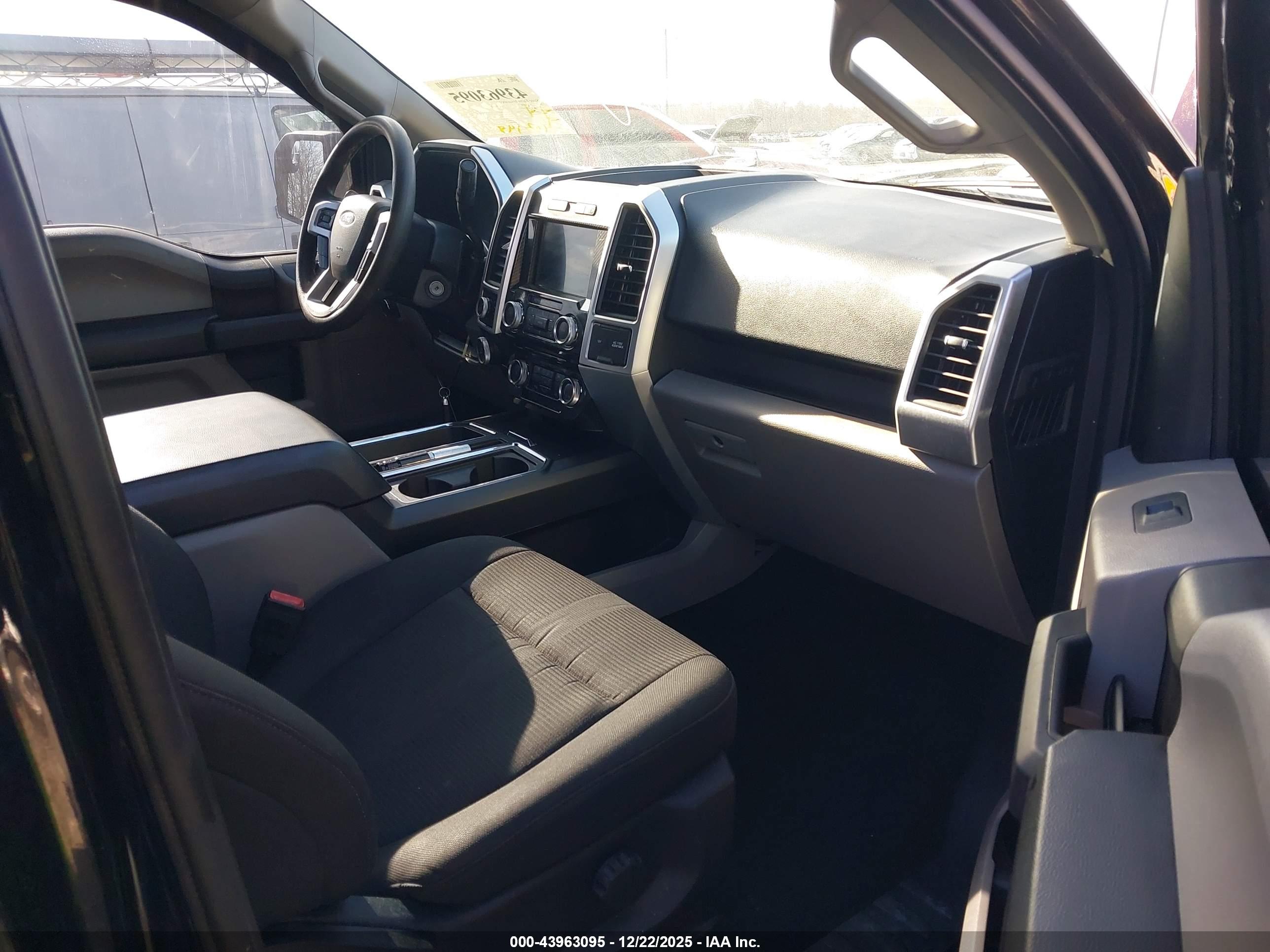 FORD F-150 image 5