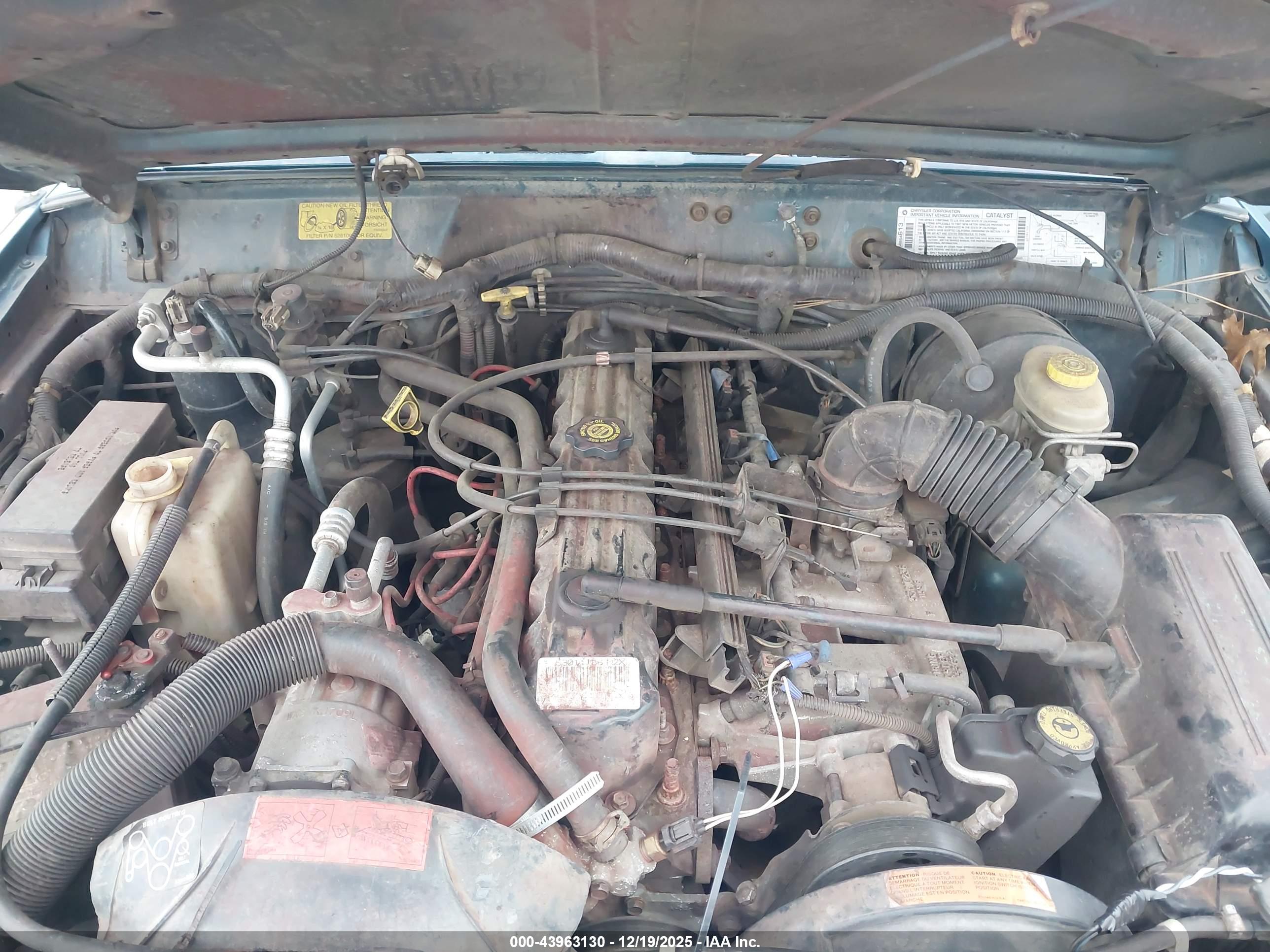 JEEP CHEROKEE image 10