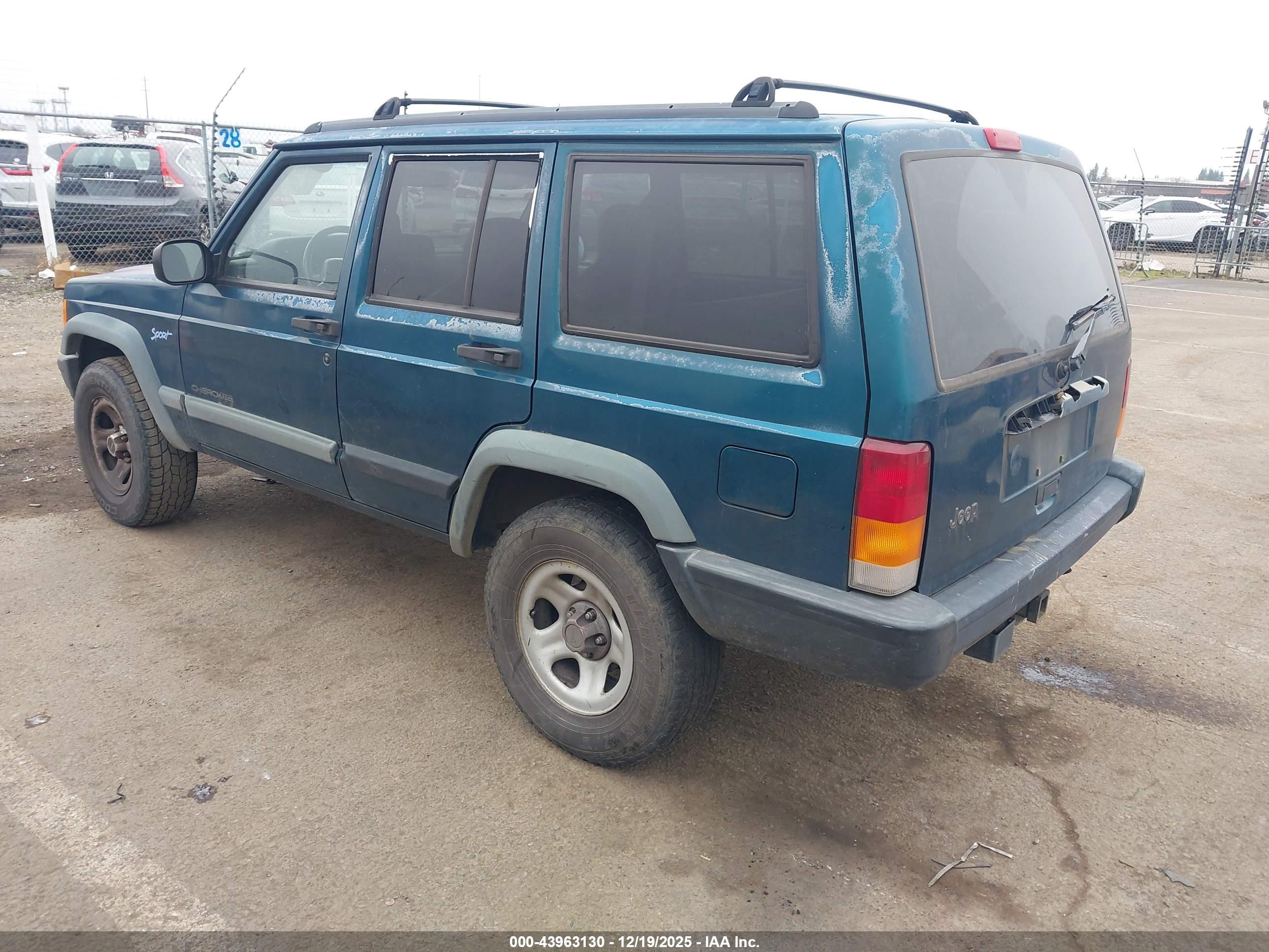 JEEP CHEROKEE image 3
