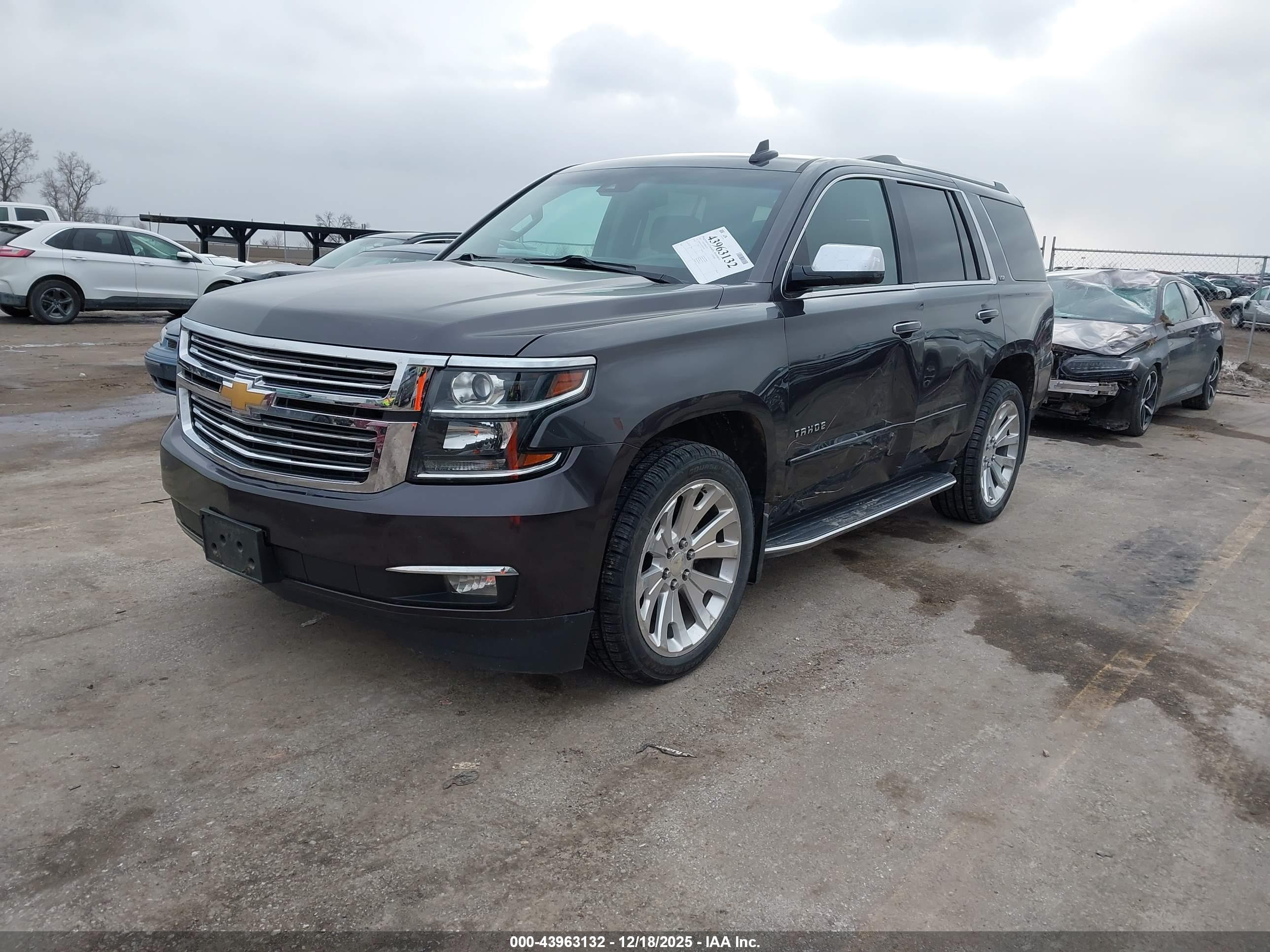 CHEVROLET TAHOE image 2