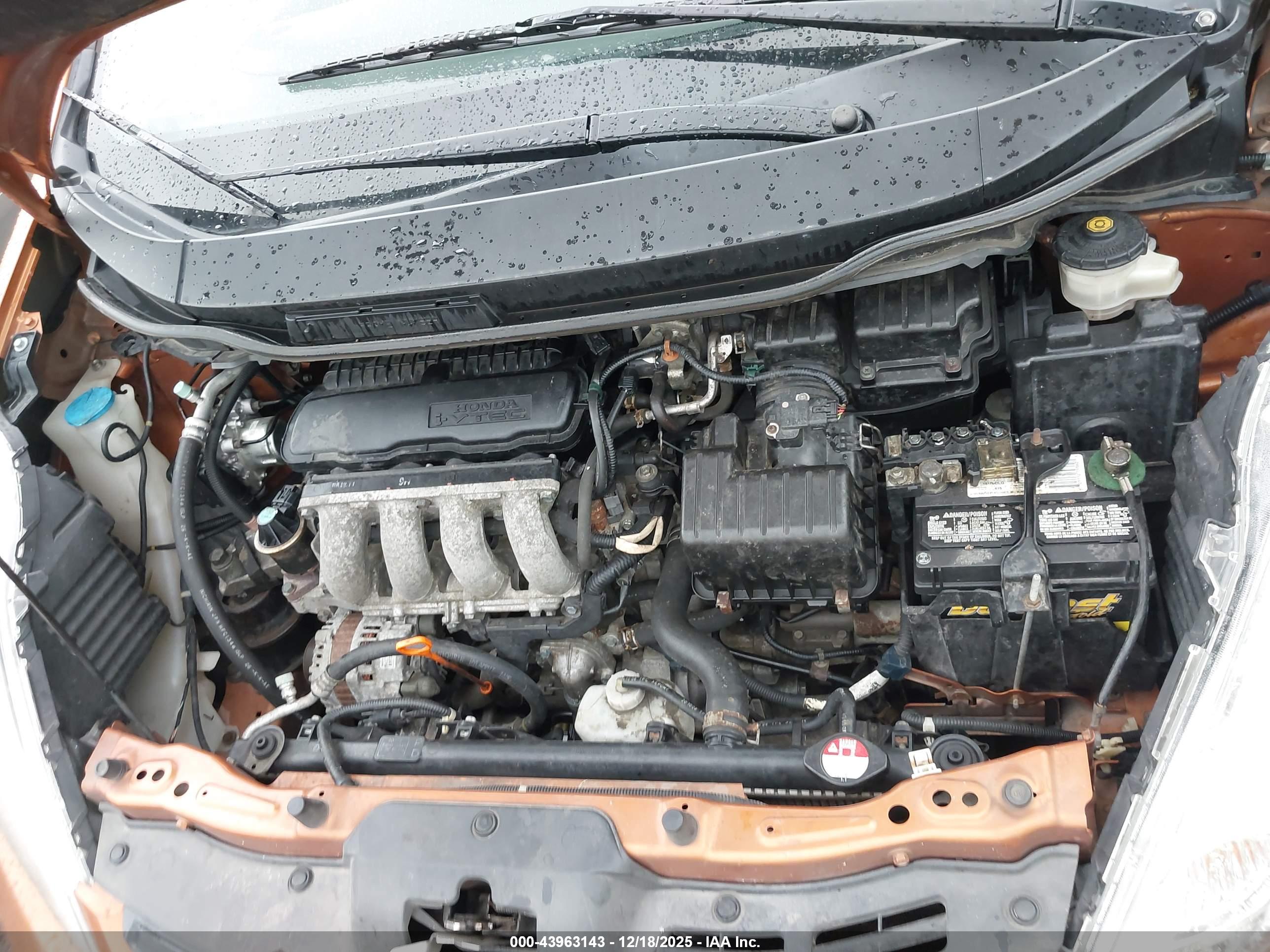 HONDA FIT image 10