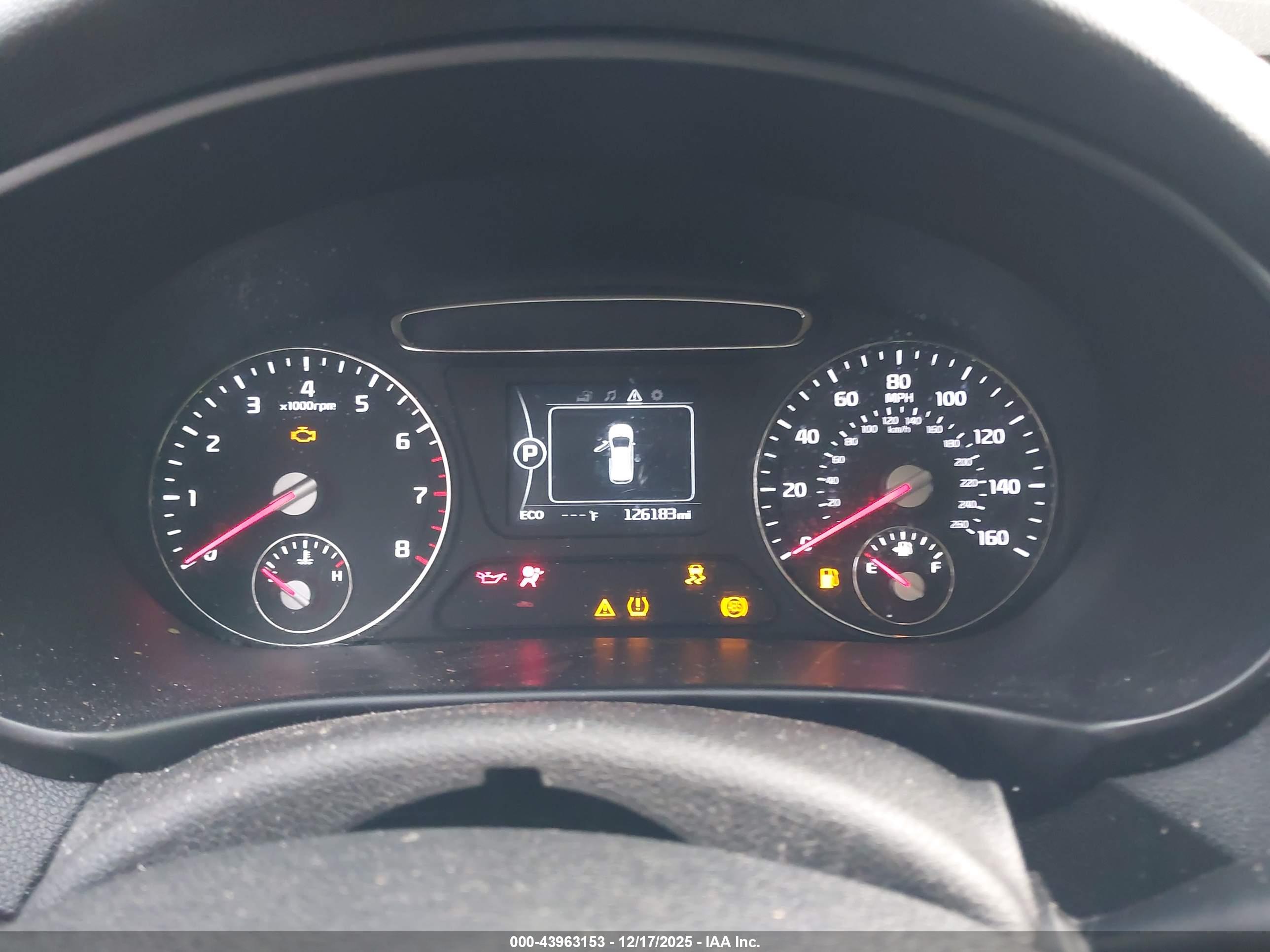 KIA SORENTO image 7