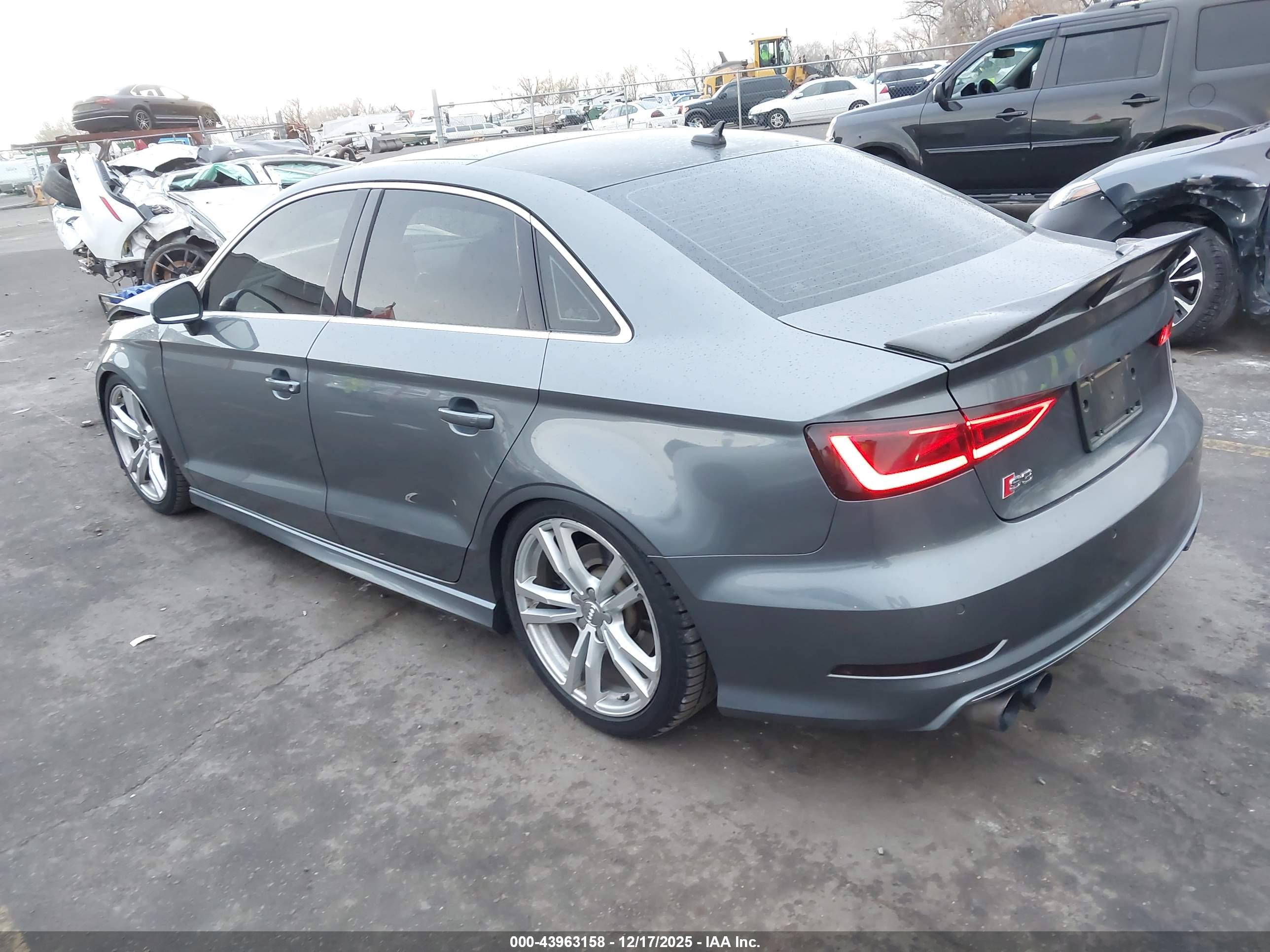 AUDI S3 image 3