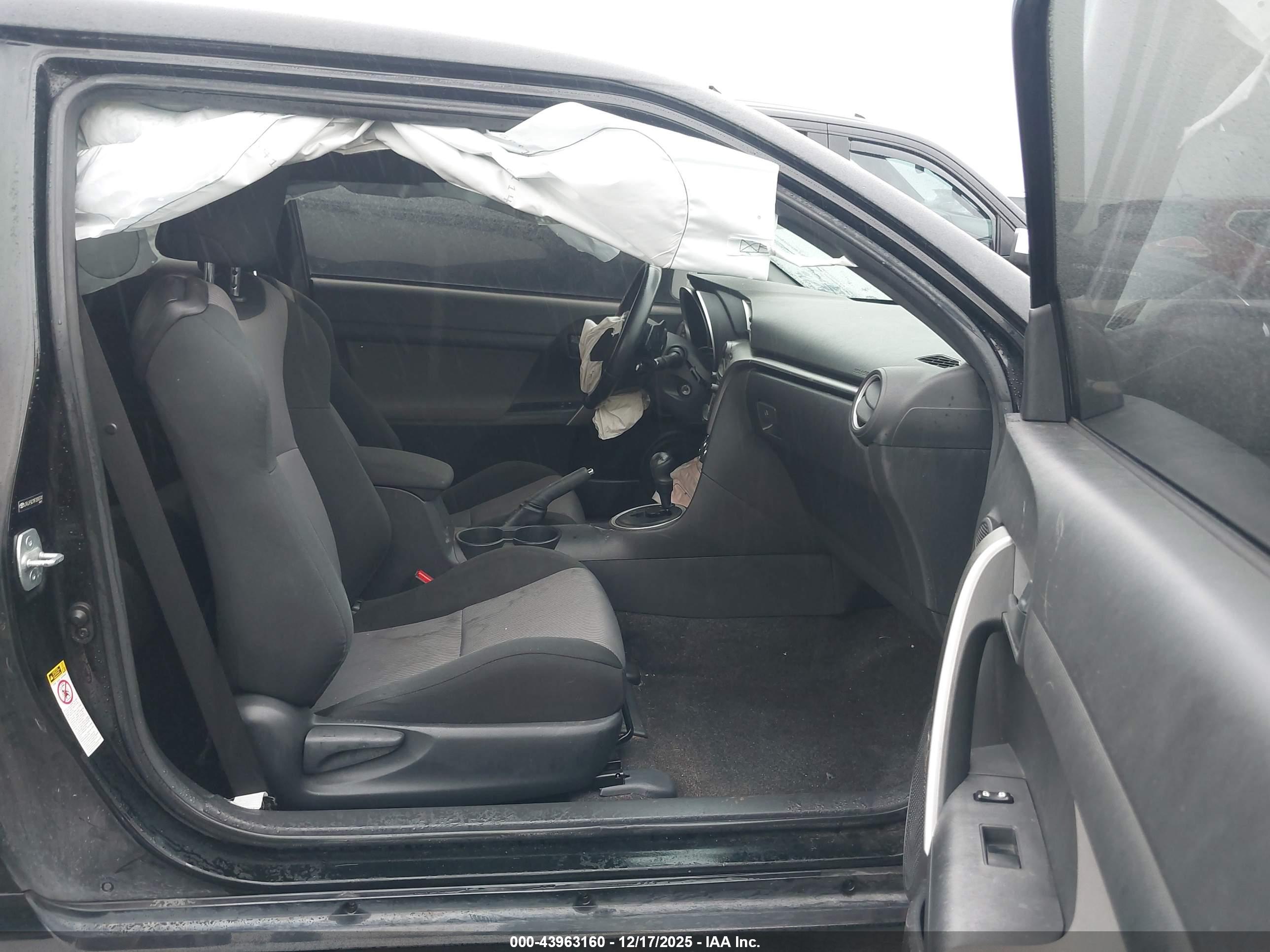 SCION TC image 5