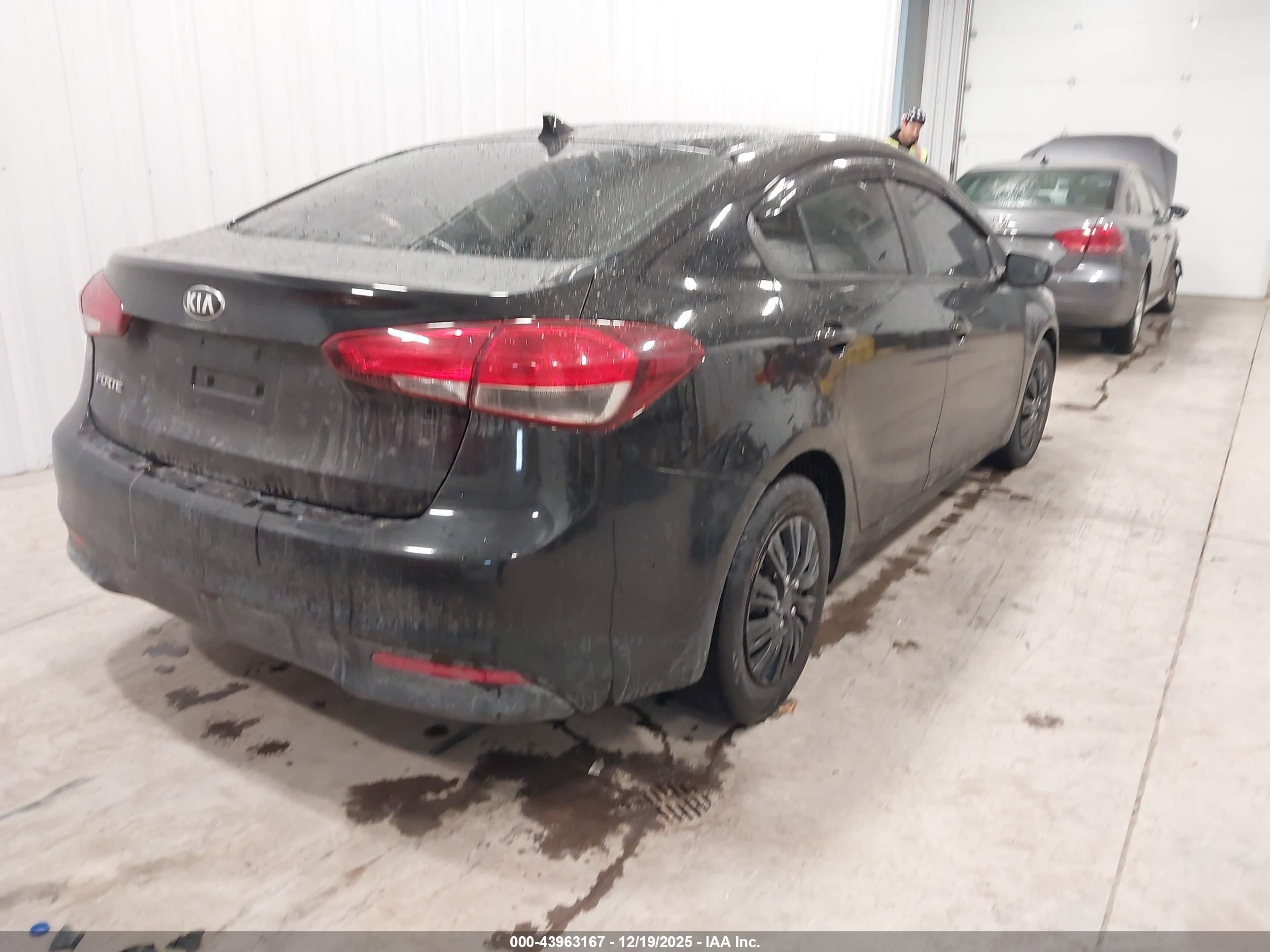 KIA FORTE image 4