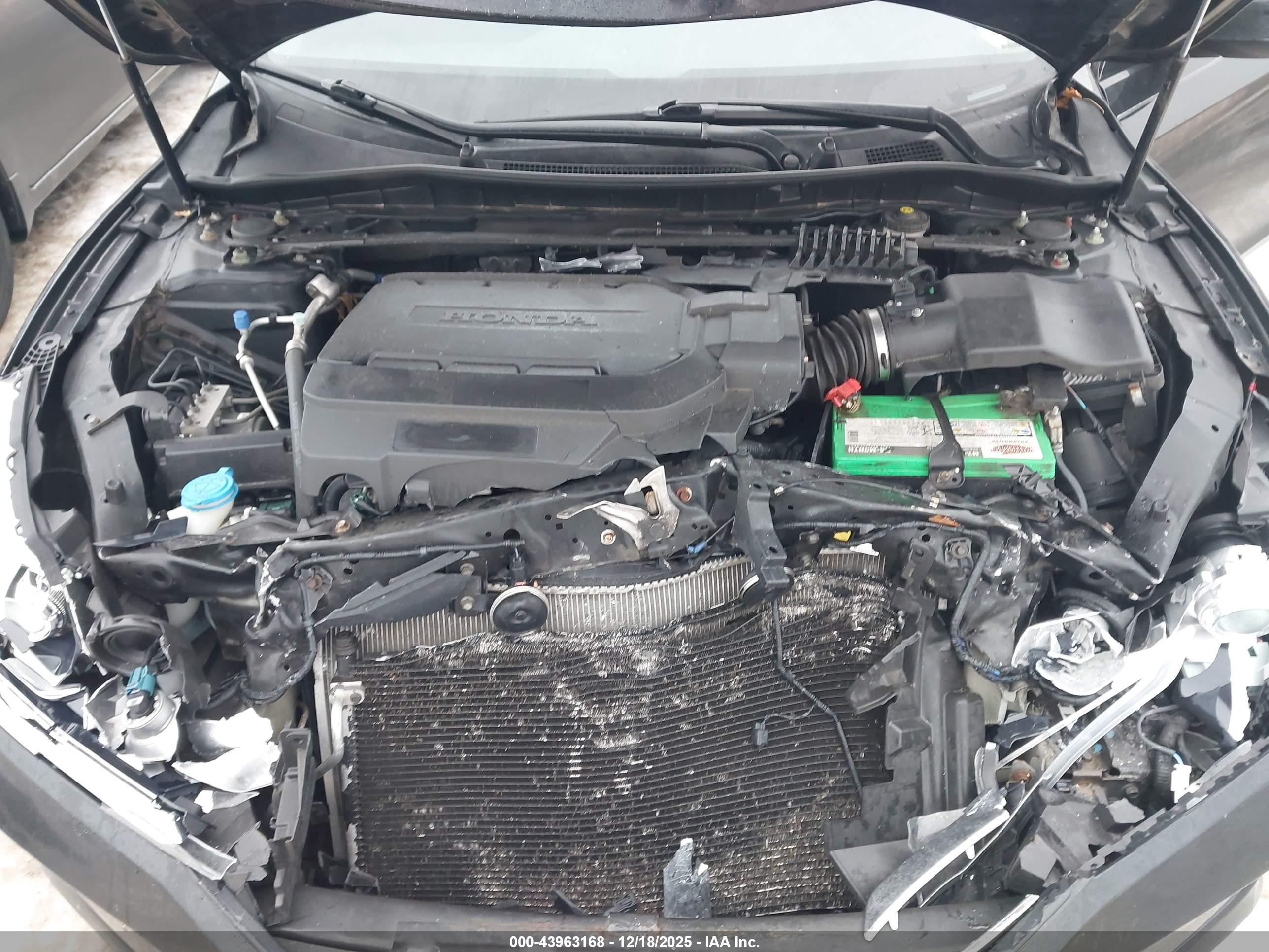 HONDA ACCORD image 10