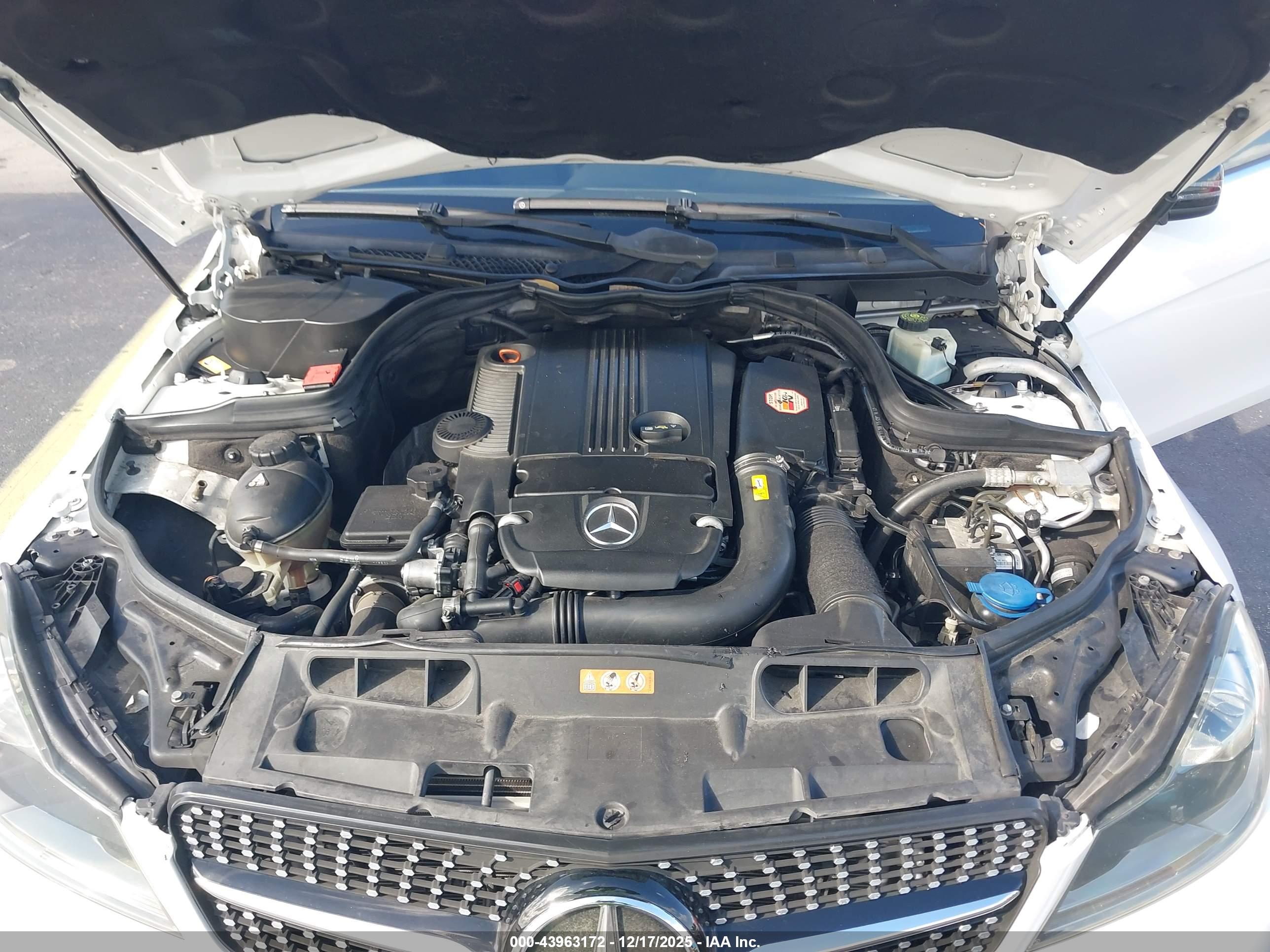 MERCEDES-BENZ C image 10