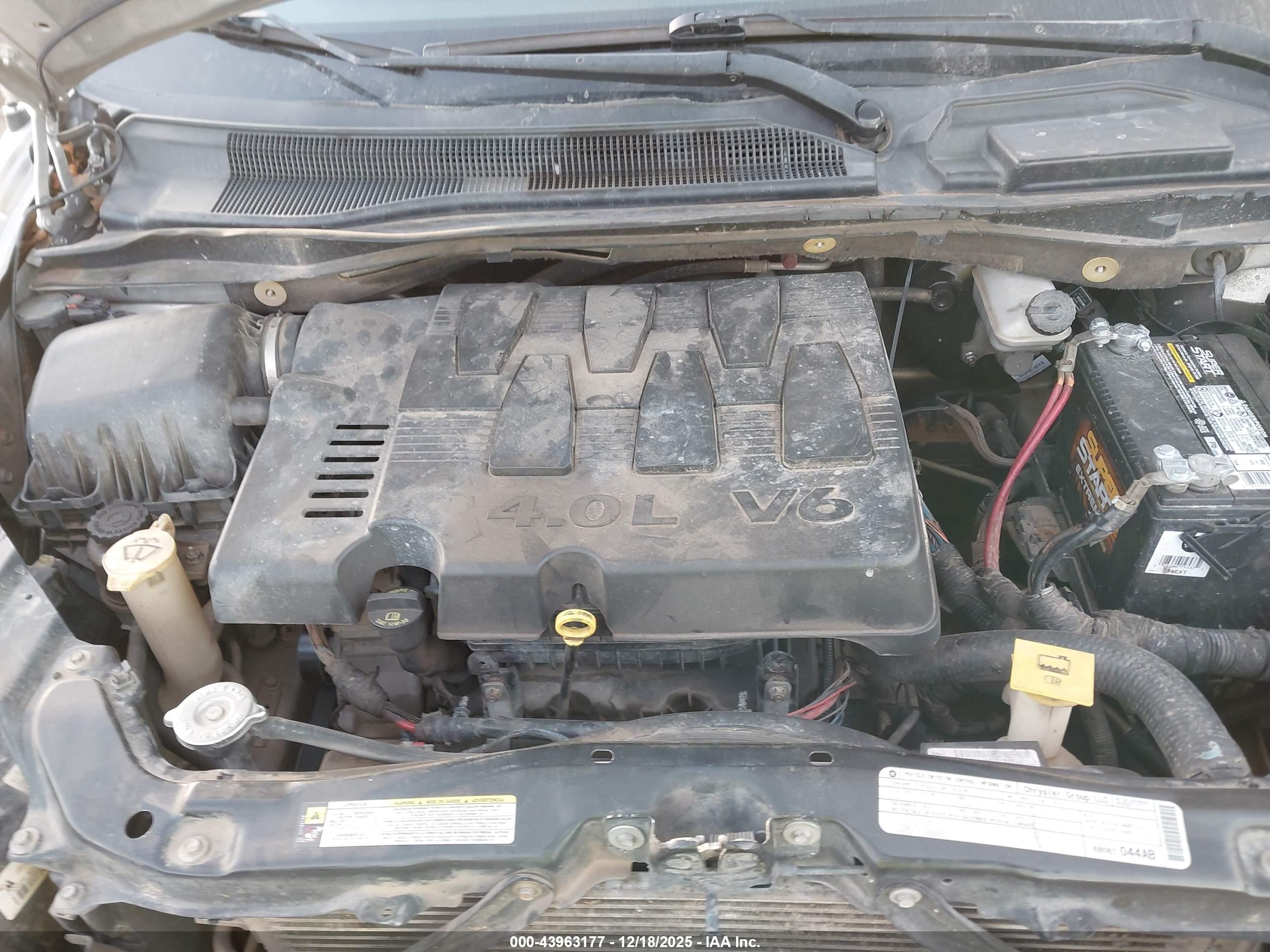 CHRYSLER TOWN image 10