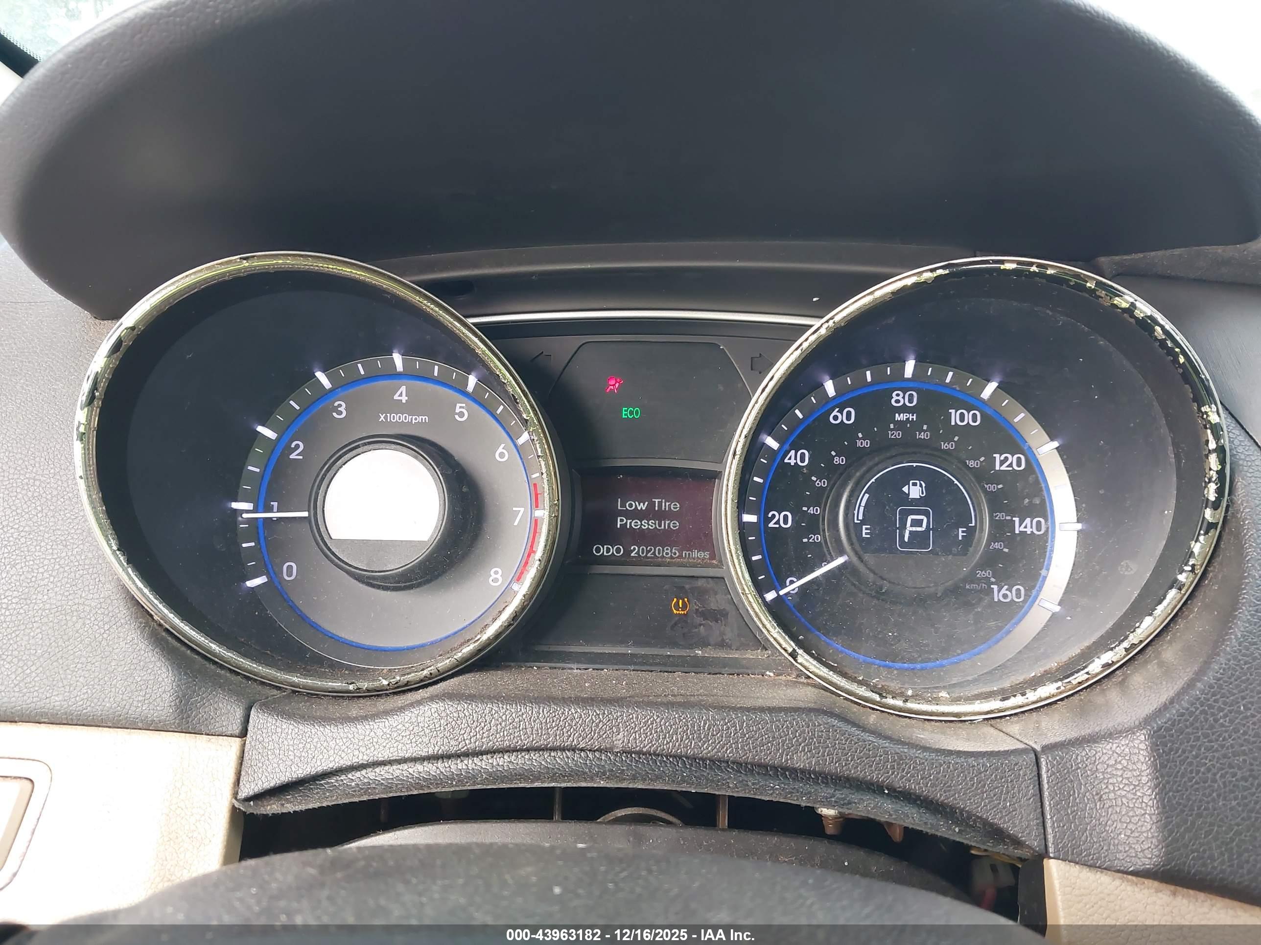 HYUNDAI SONATA image 7