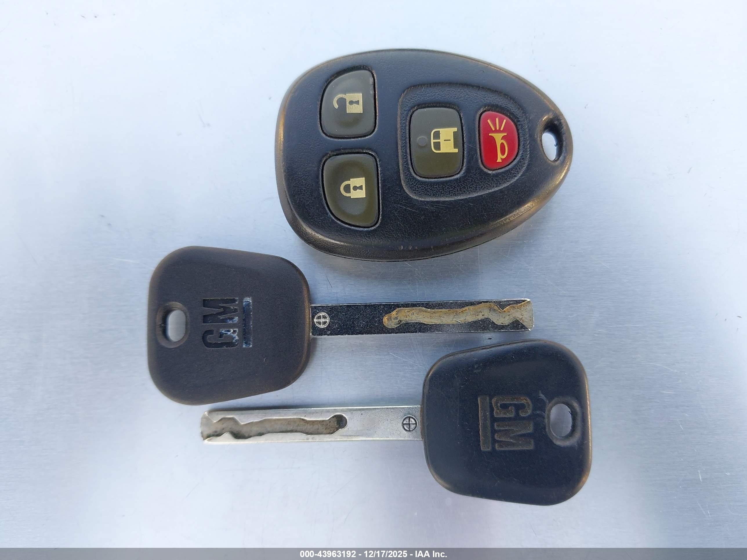 CHEVROLET EXPRESS image 11