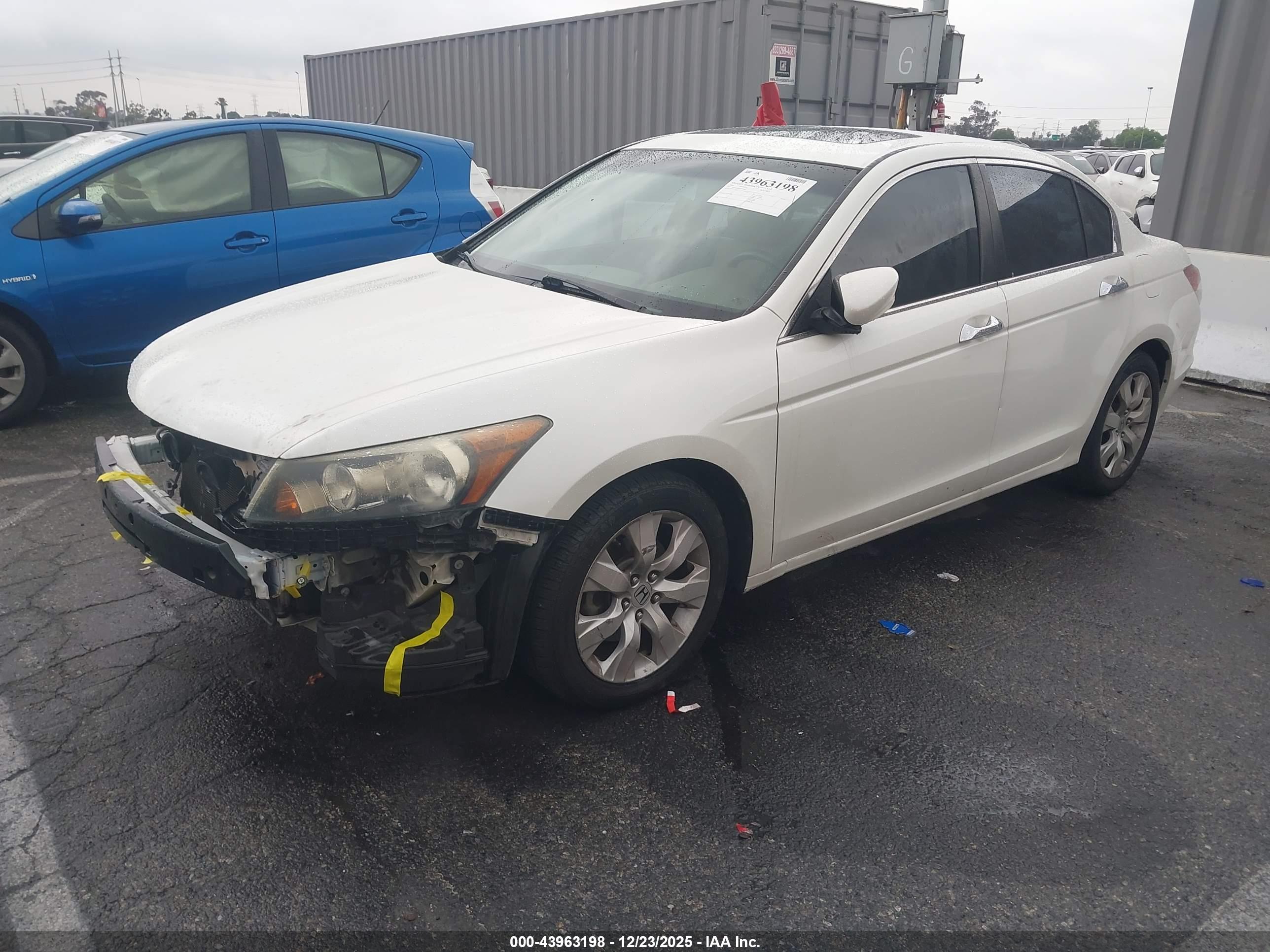 HONDA ACCORD image 2