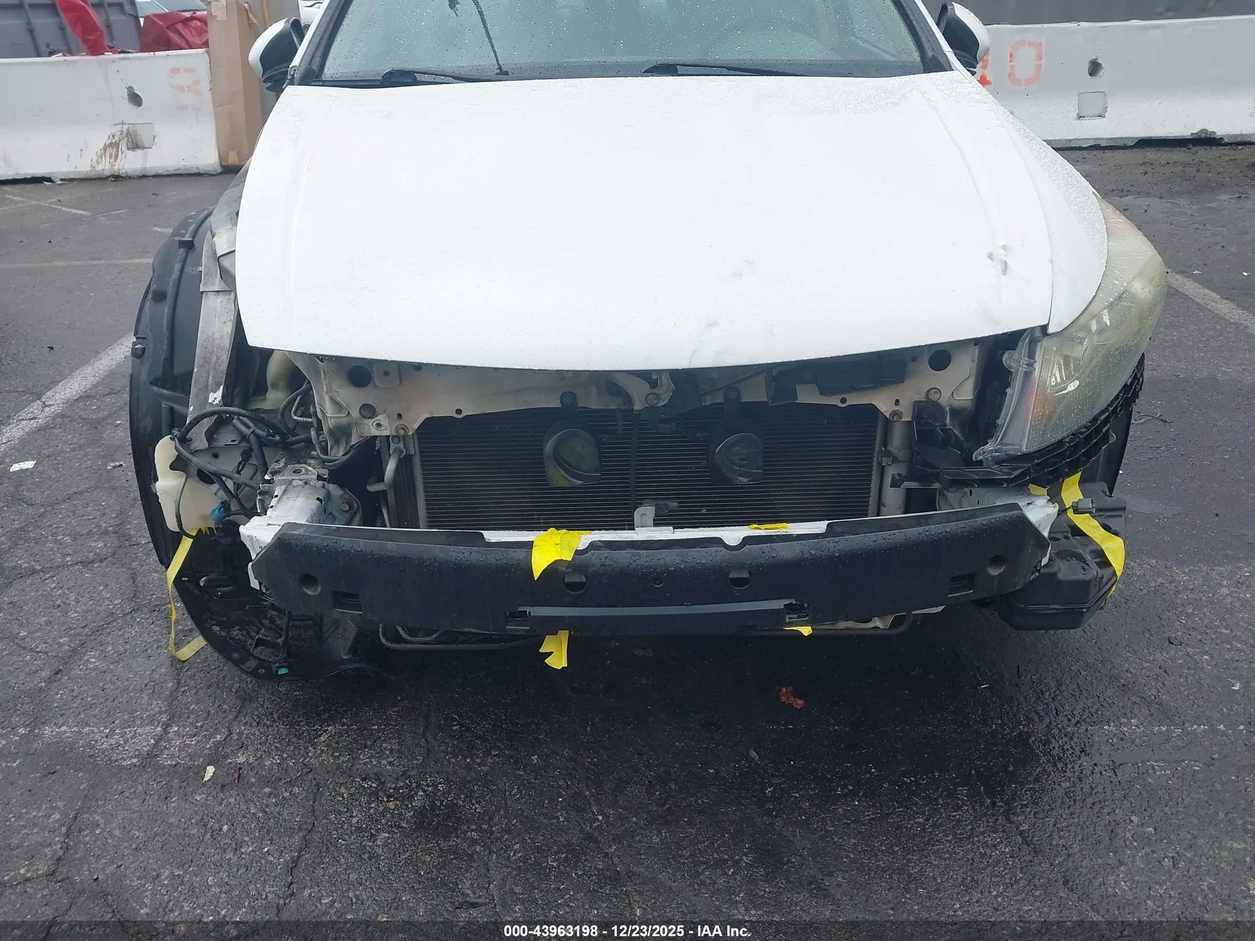 HONDA ACCORD image 6