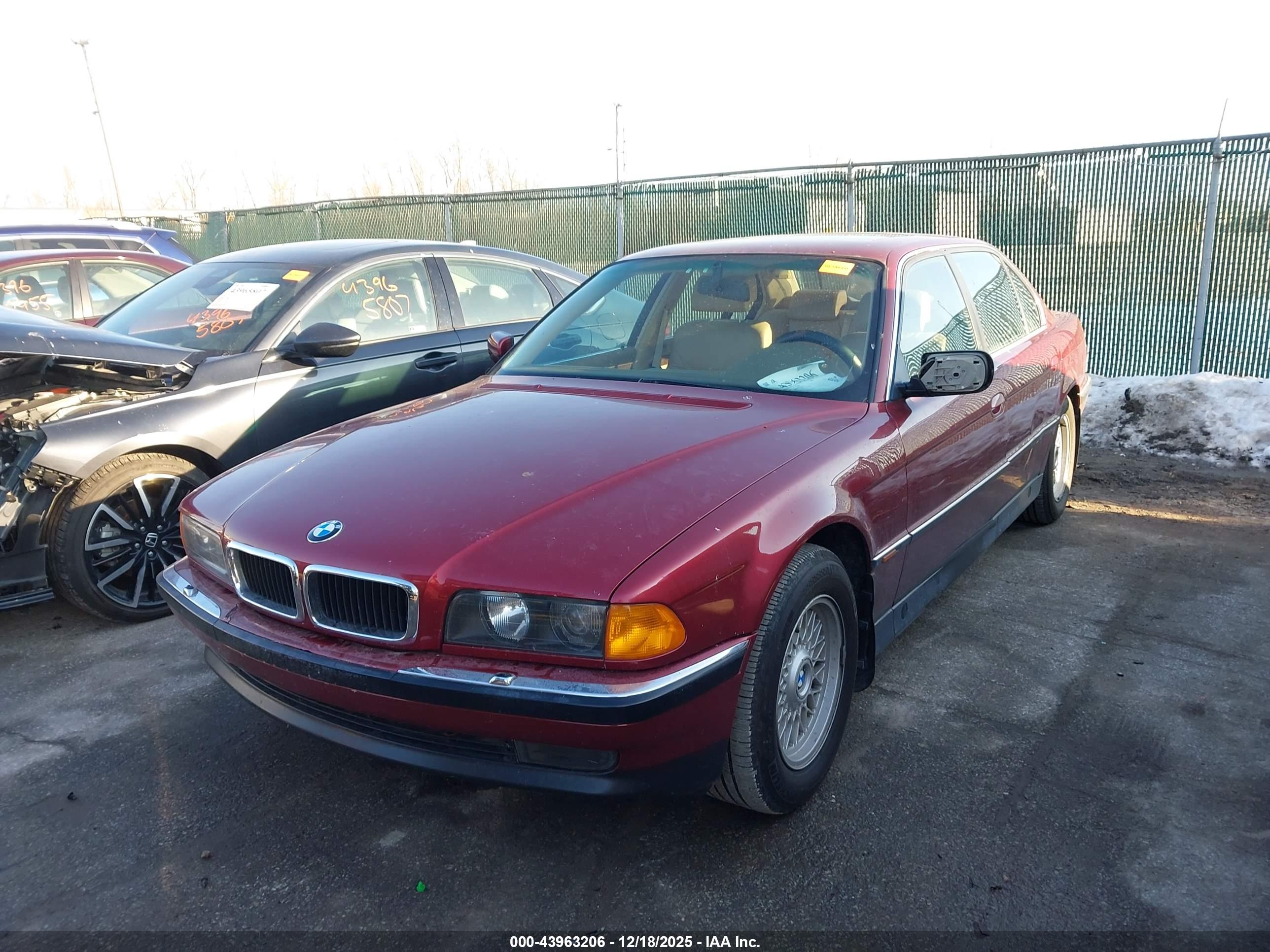 BMW 740IL image 2