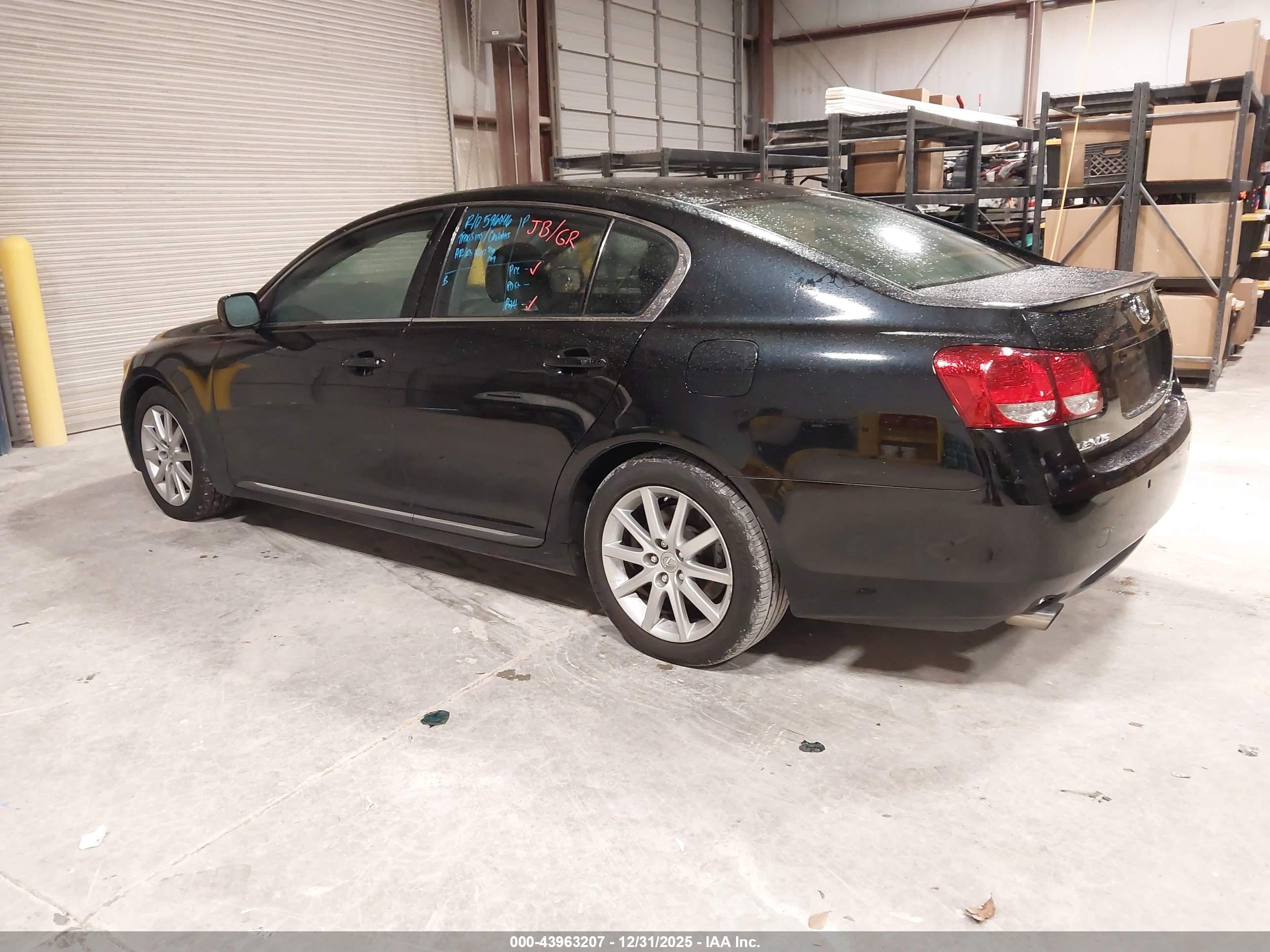 LEXUS GS image 3