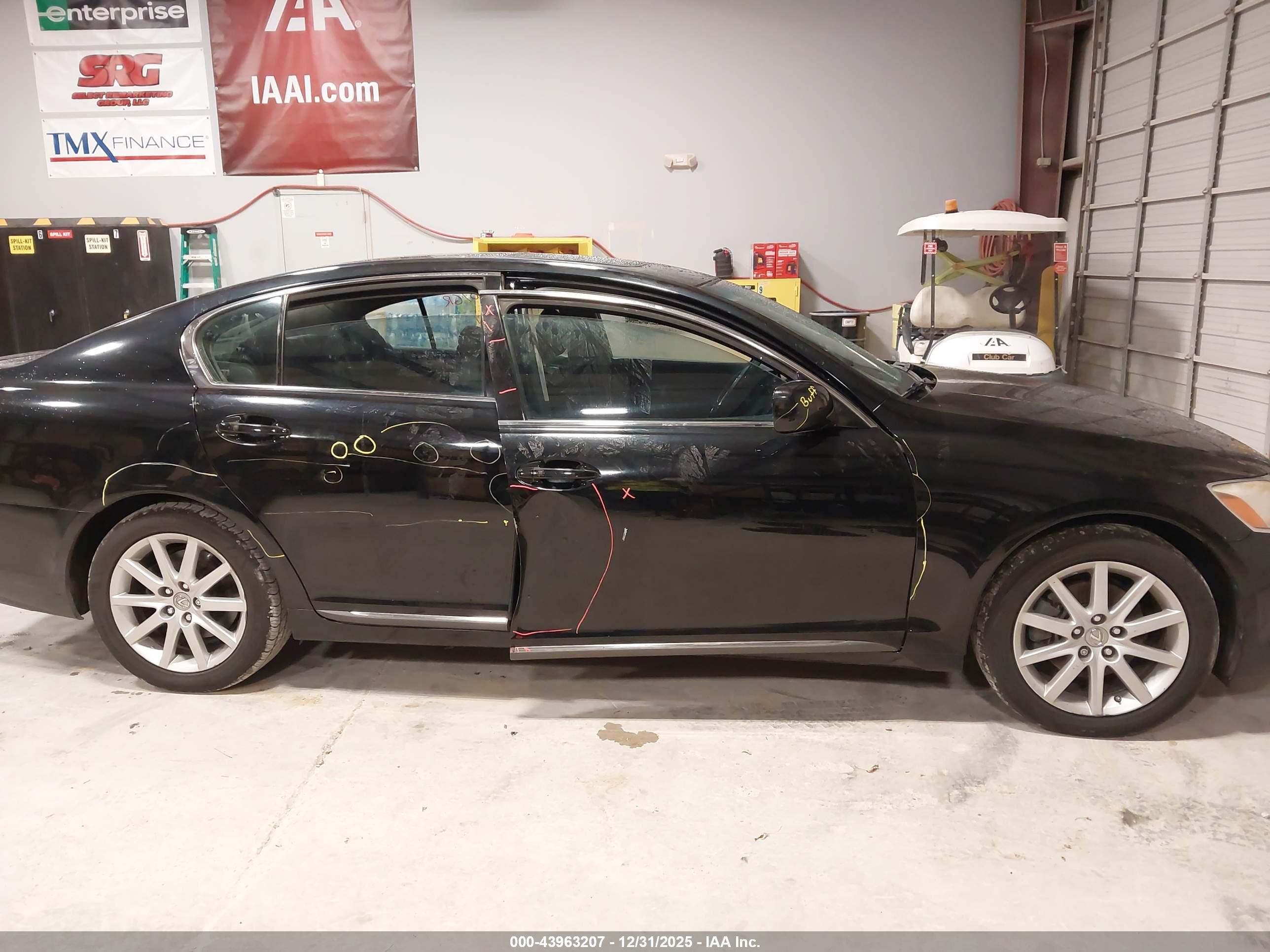 LEXUS GS image 6