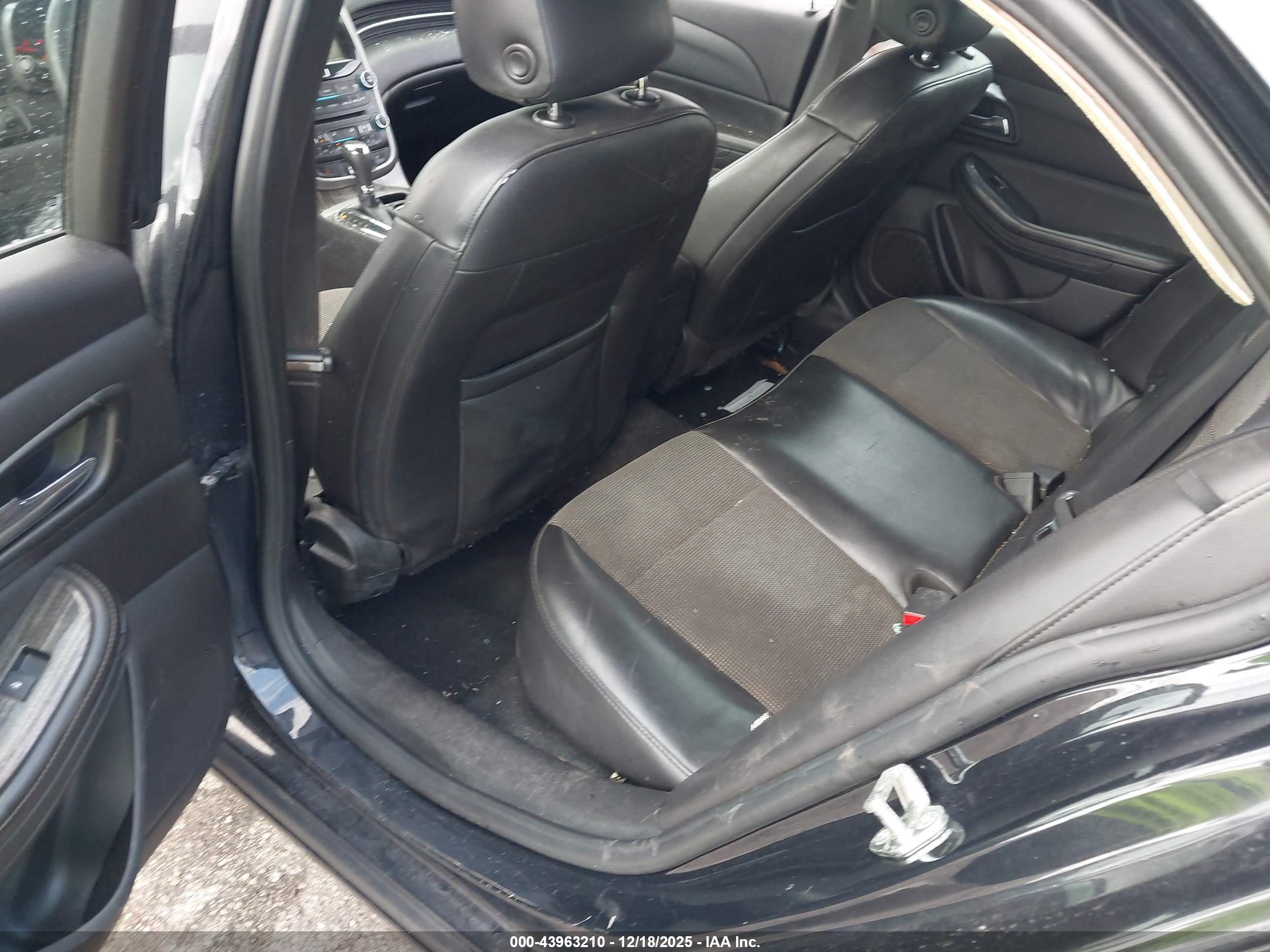 CHEVROLET MALIBU image 8