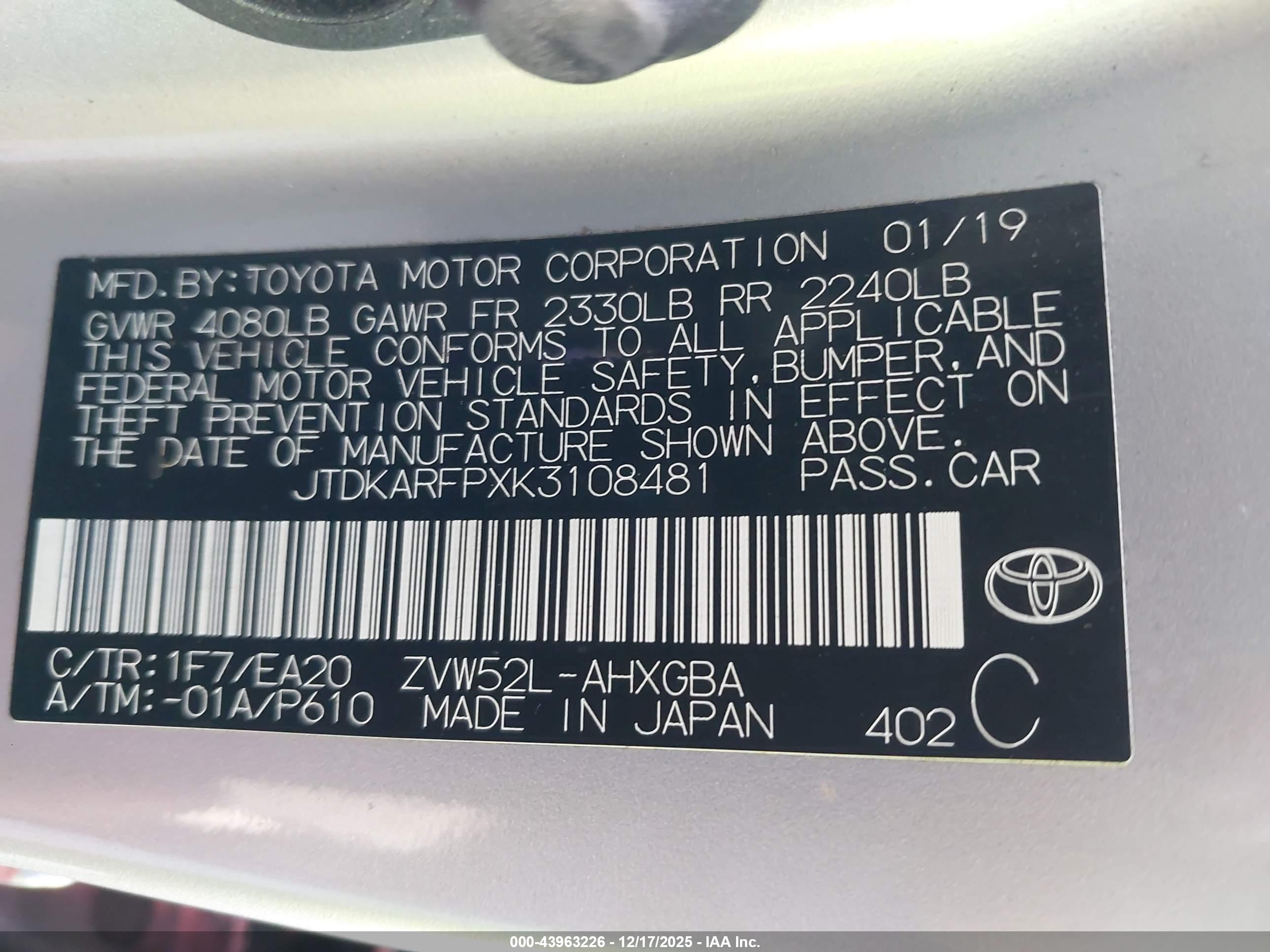 TOYOTA PRIUS image 9