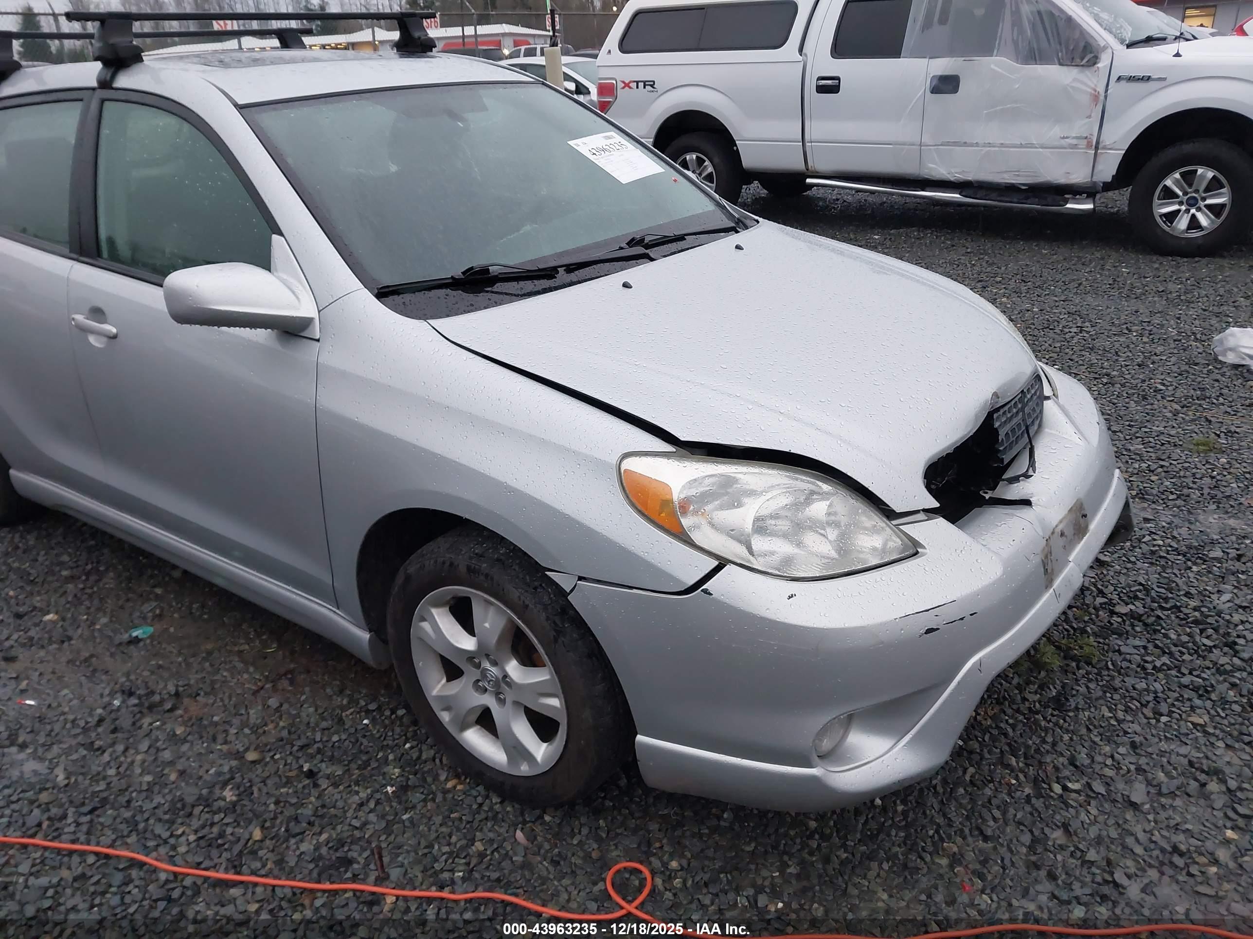 TOYOTA MATRIX image 6