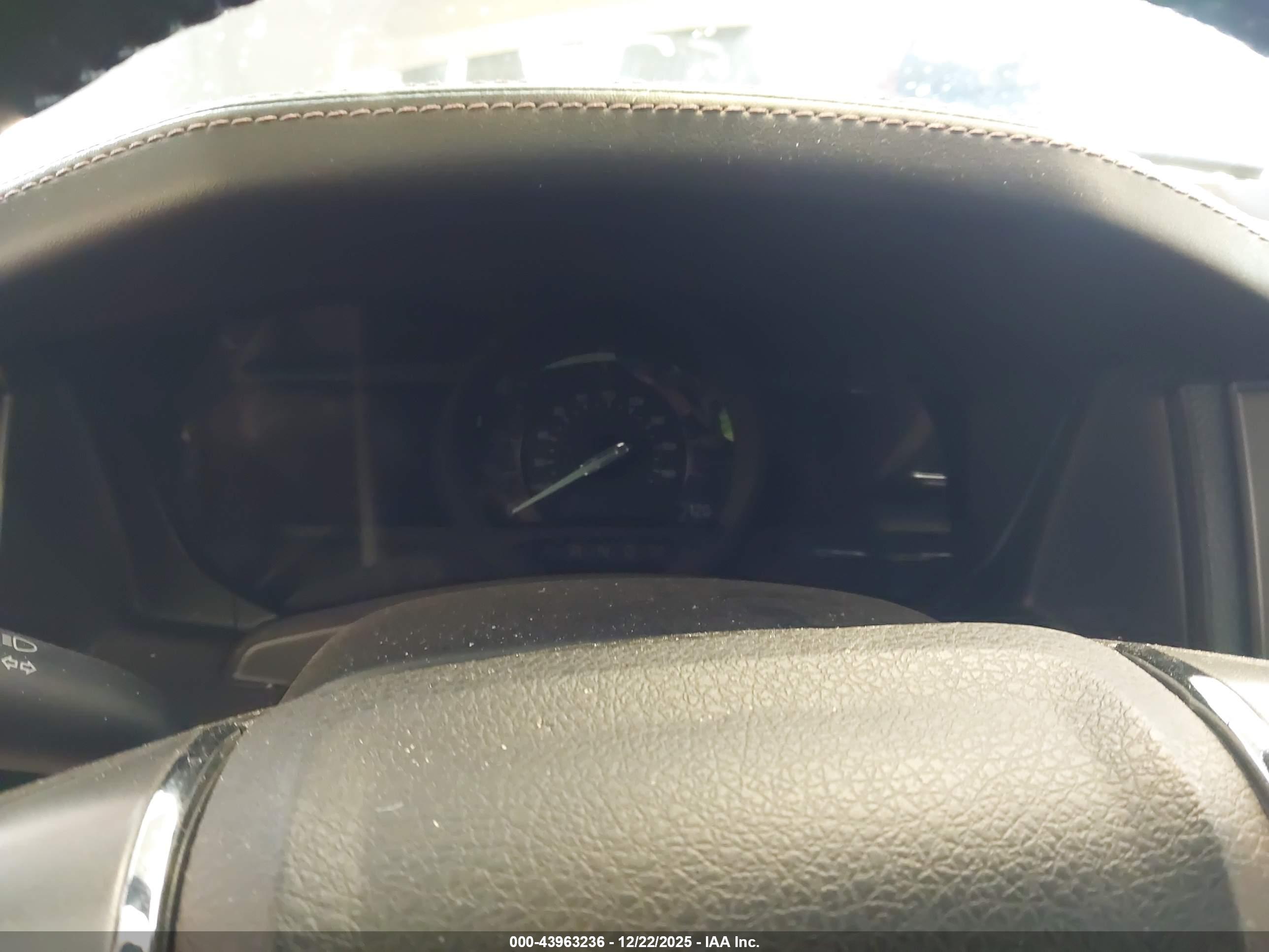 FORD EXPEDITION image 7