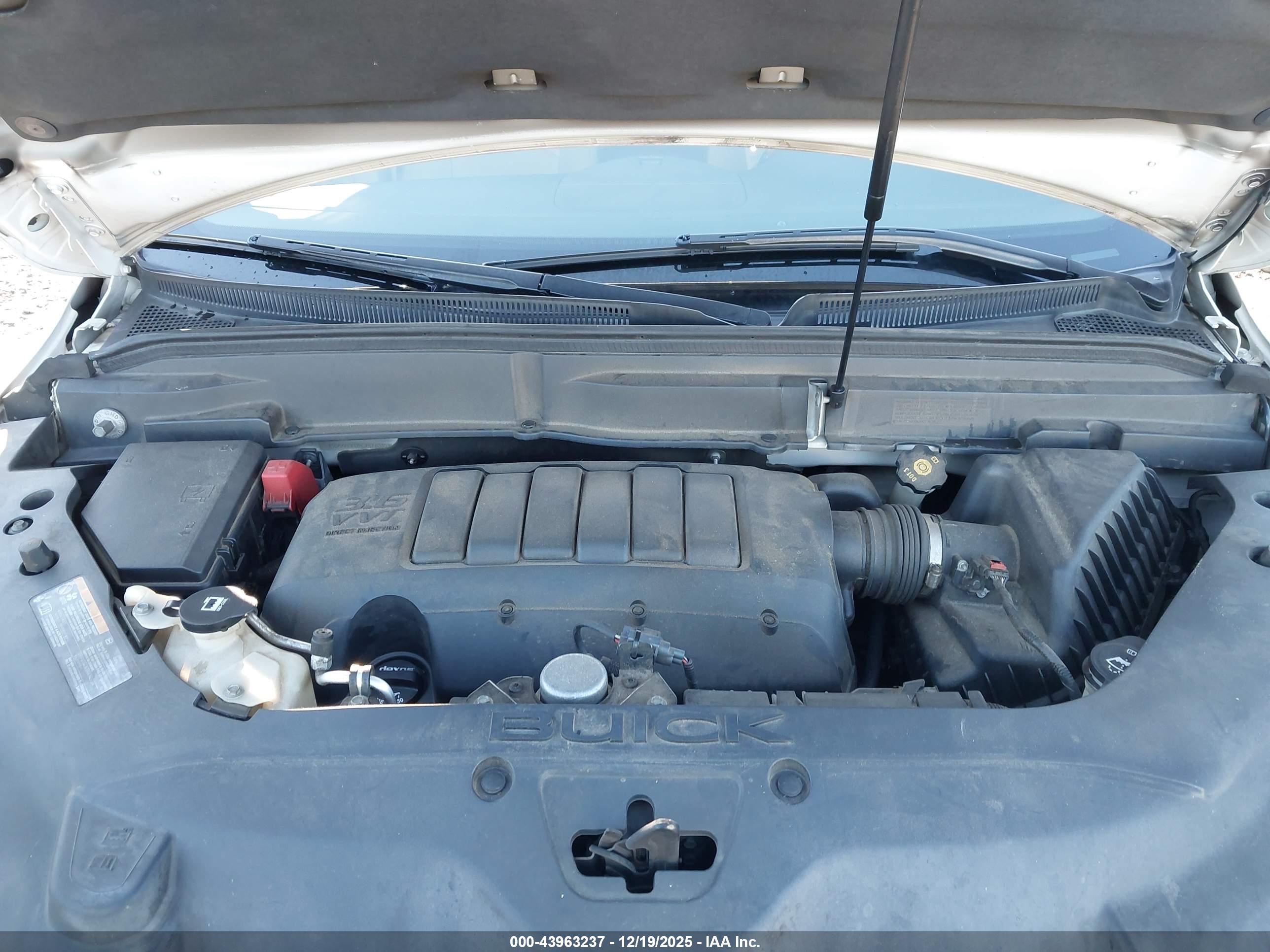 BUICK ENCLAVE image 10