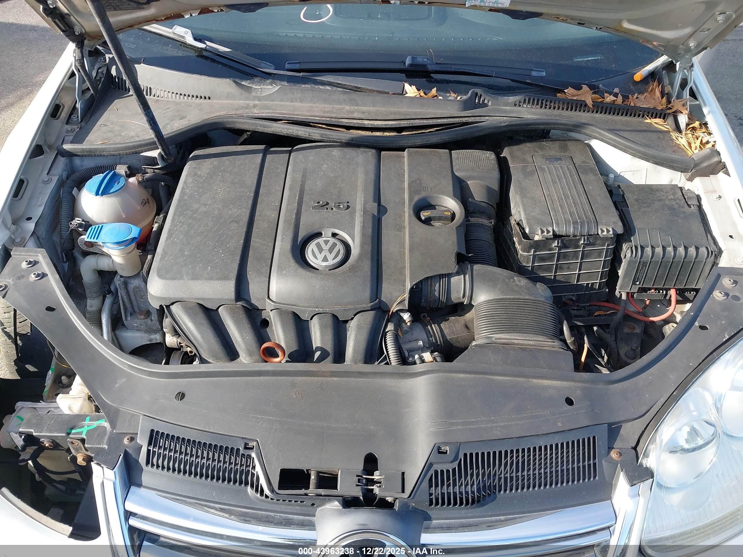 VOLKSWAGEN JETTA image 10