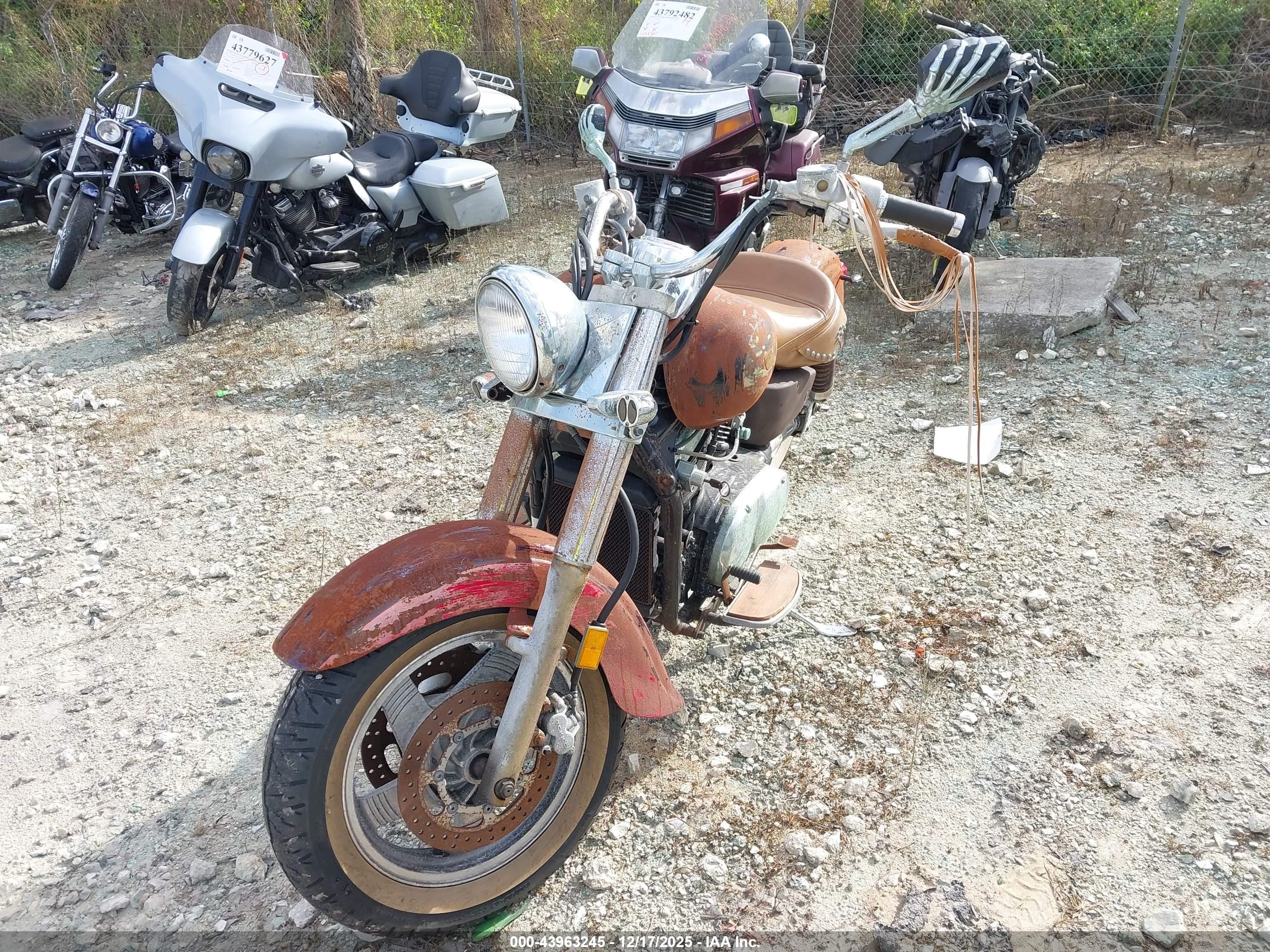 KAWASAKI VN1500 image 2