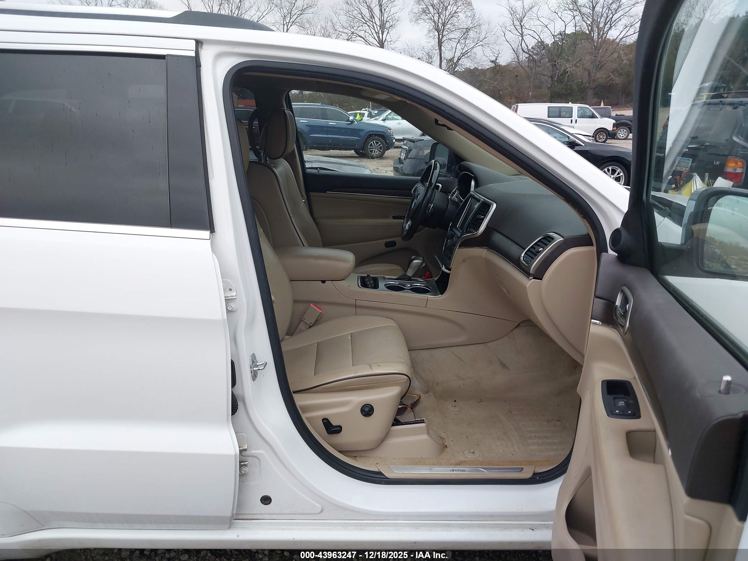 JEEP GRAND image 5