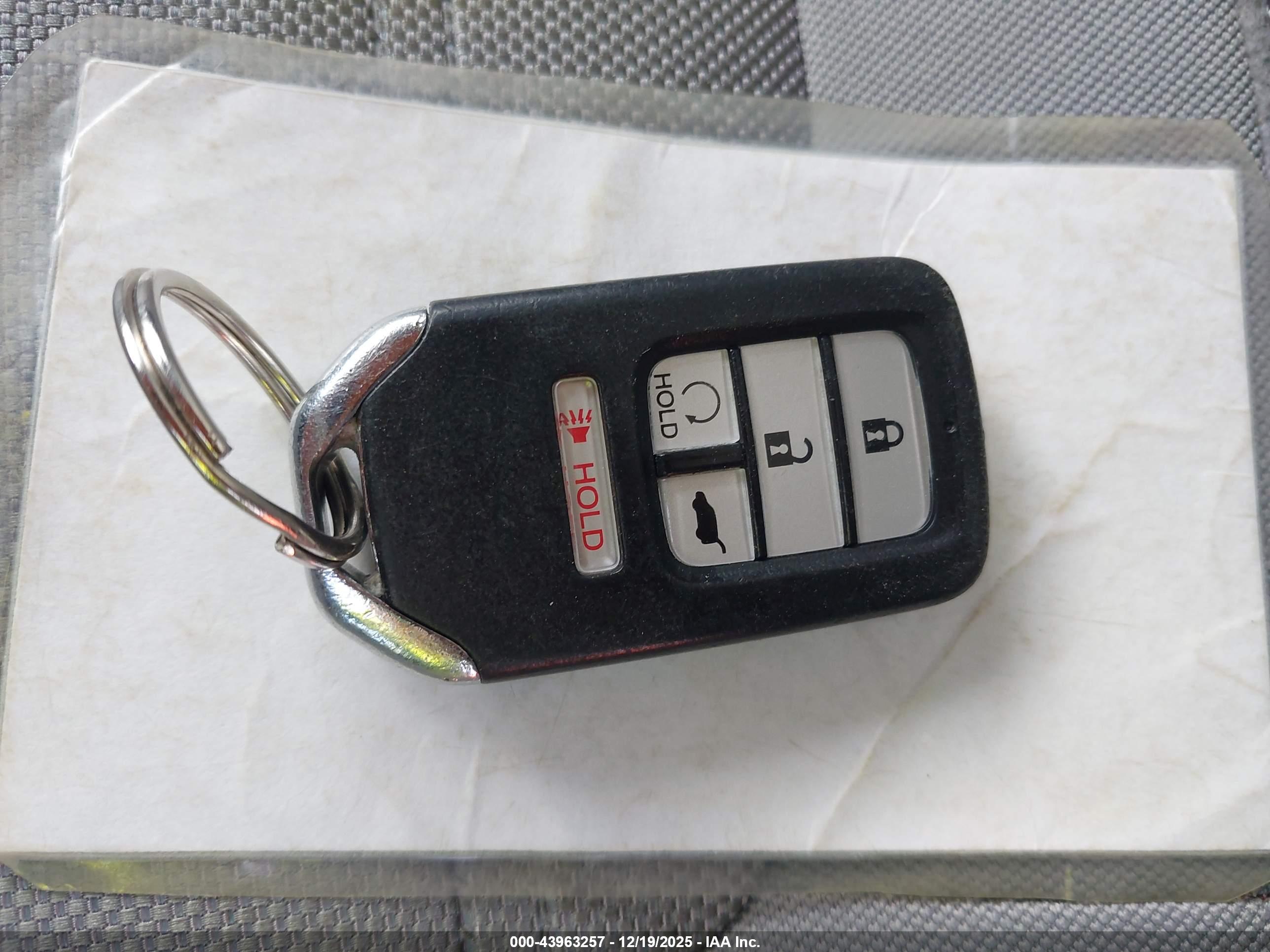 HONDA CR-V image 11
