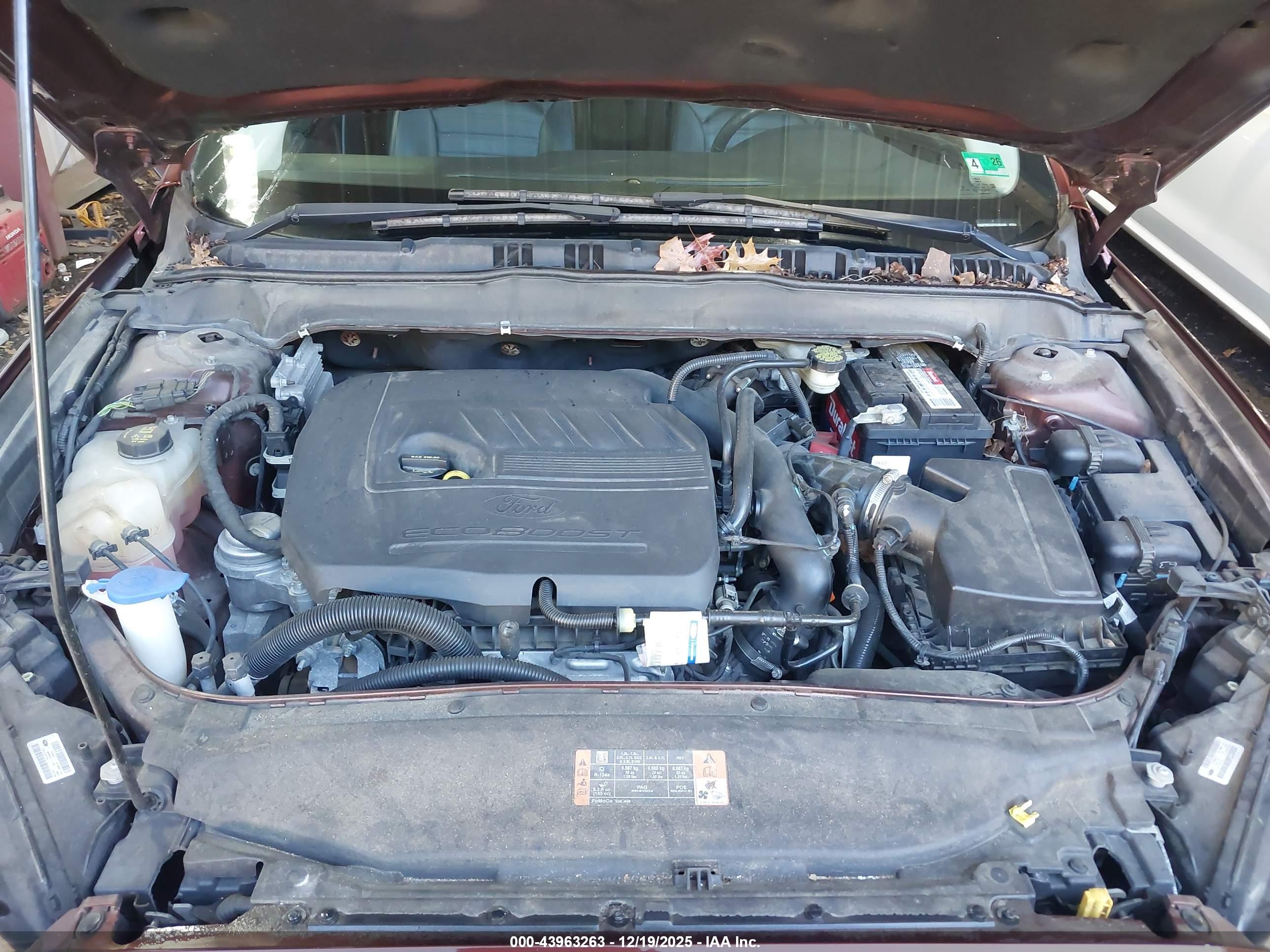 FORD FUSION image 10
