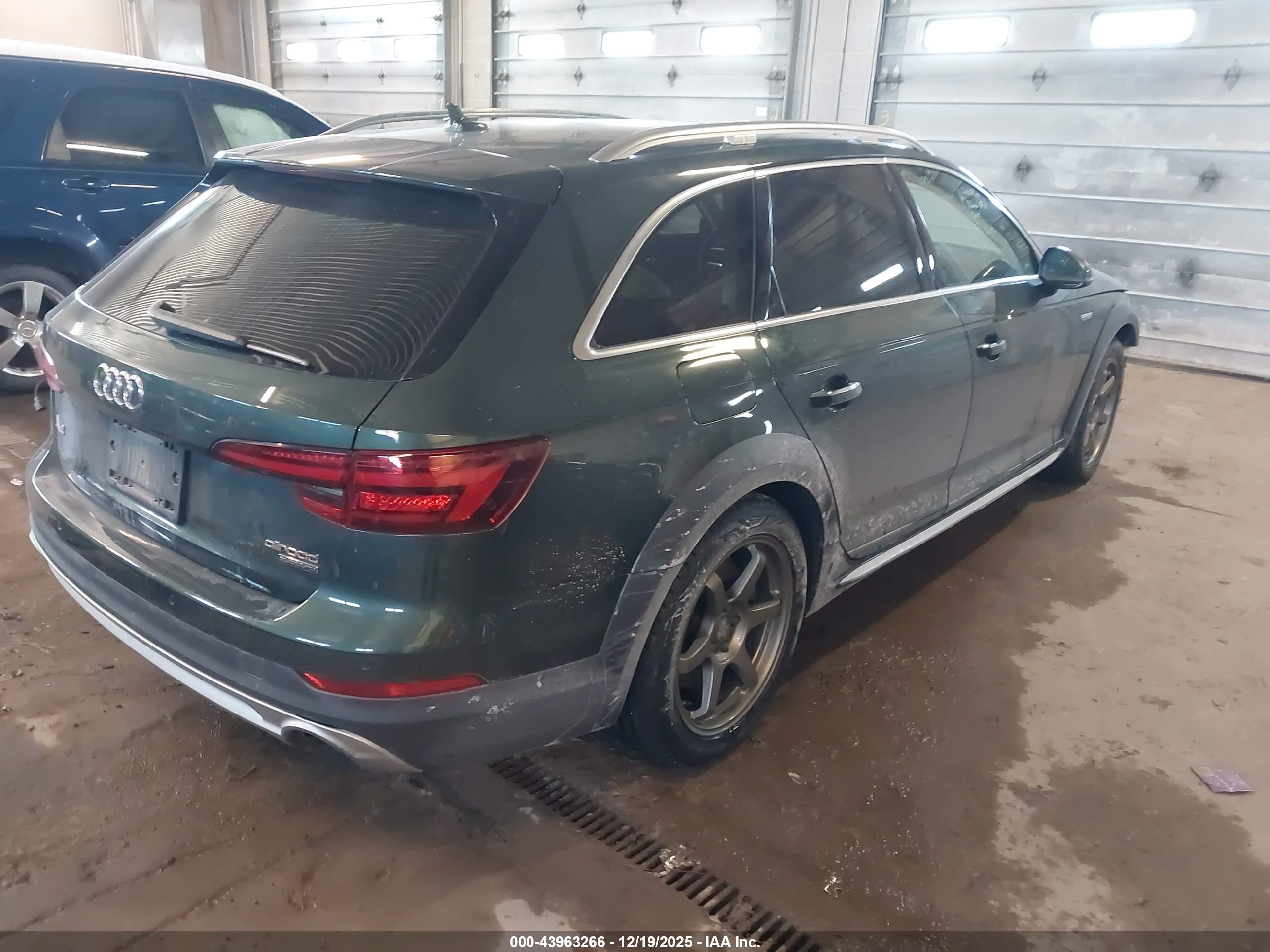 AUDI A4 image 4
