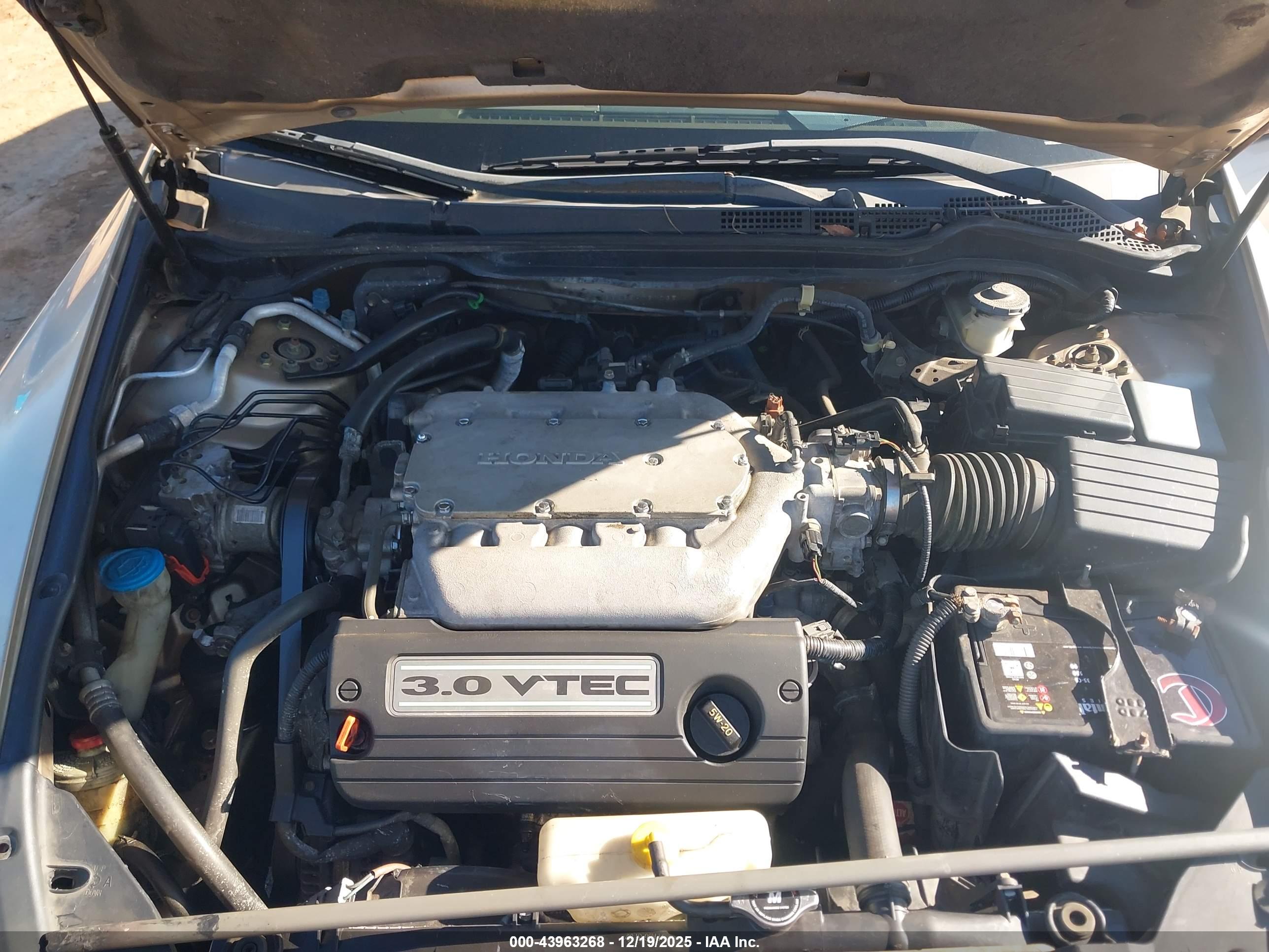 HONDA ACCORD image 10