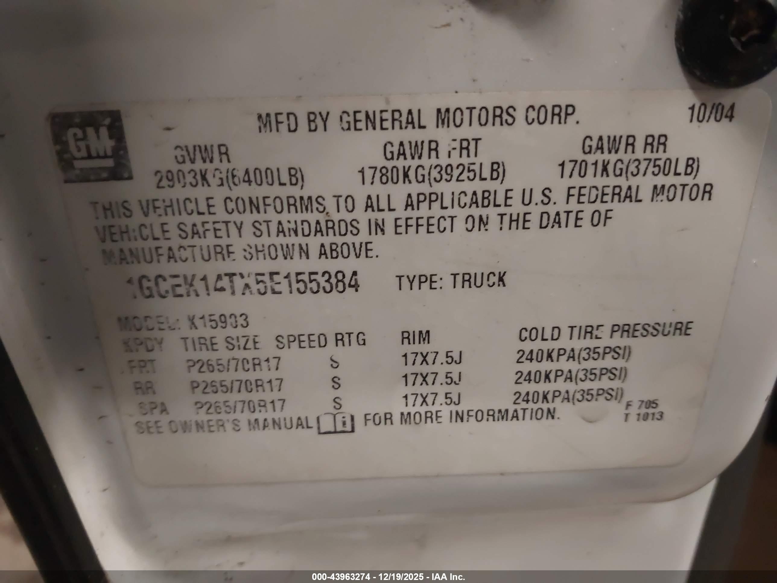 CHEVROLET SILVERADO image 9