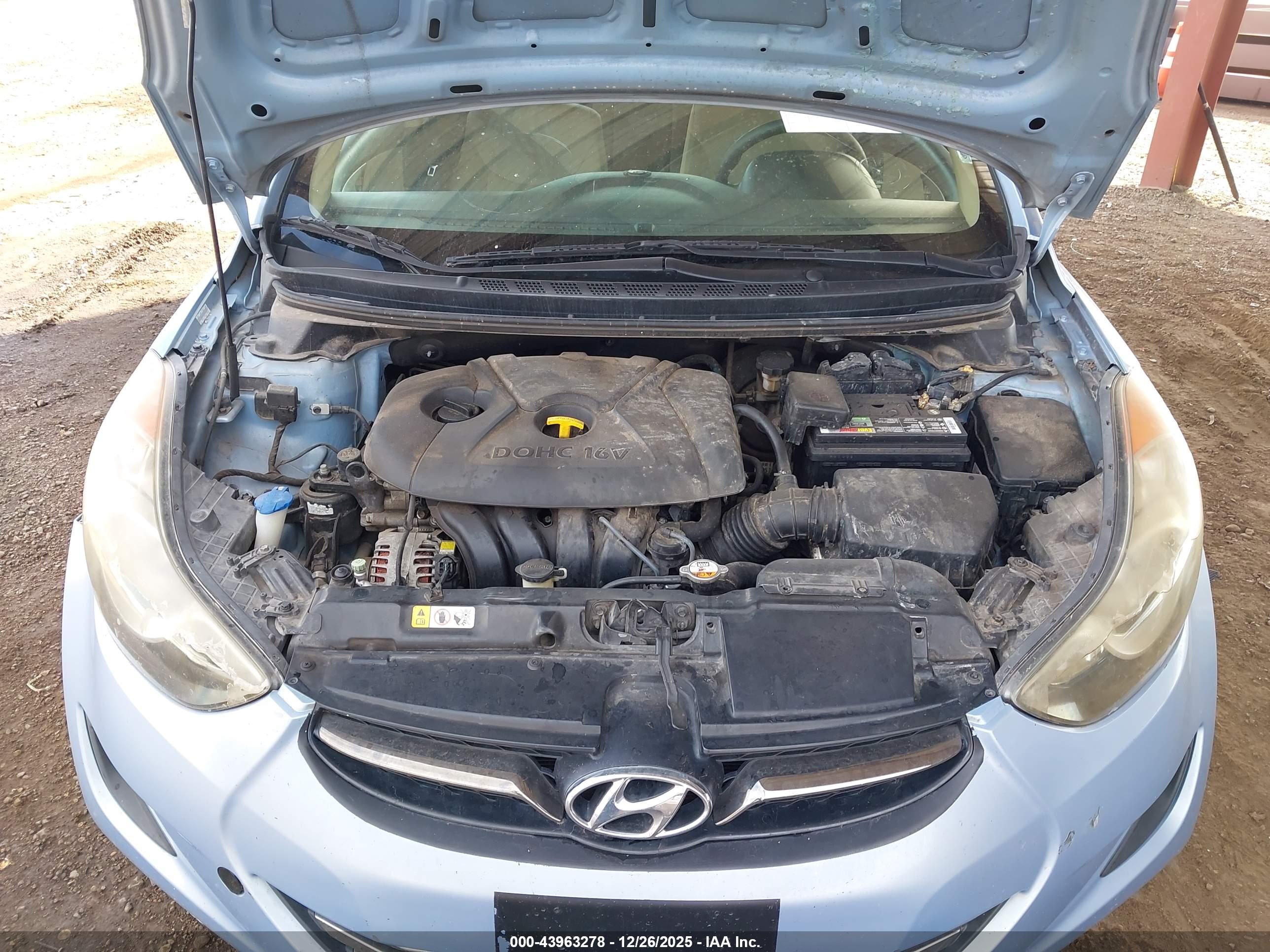 HYUNDAI ELANTRA image 10