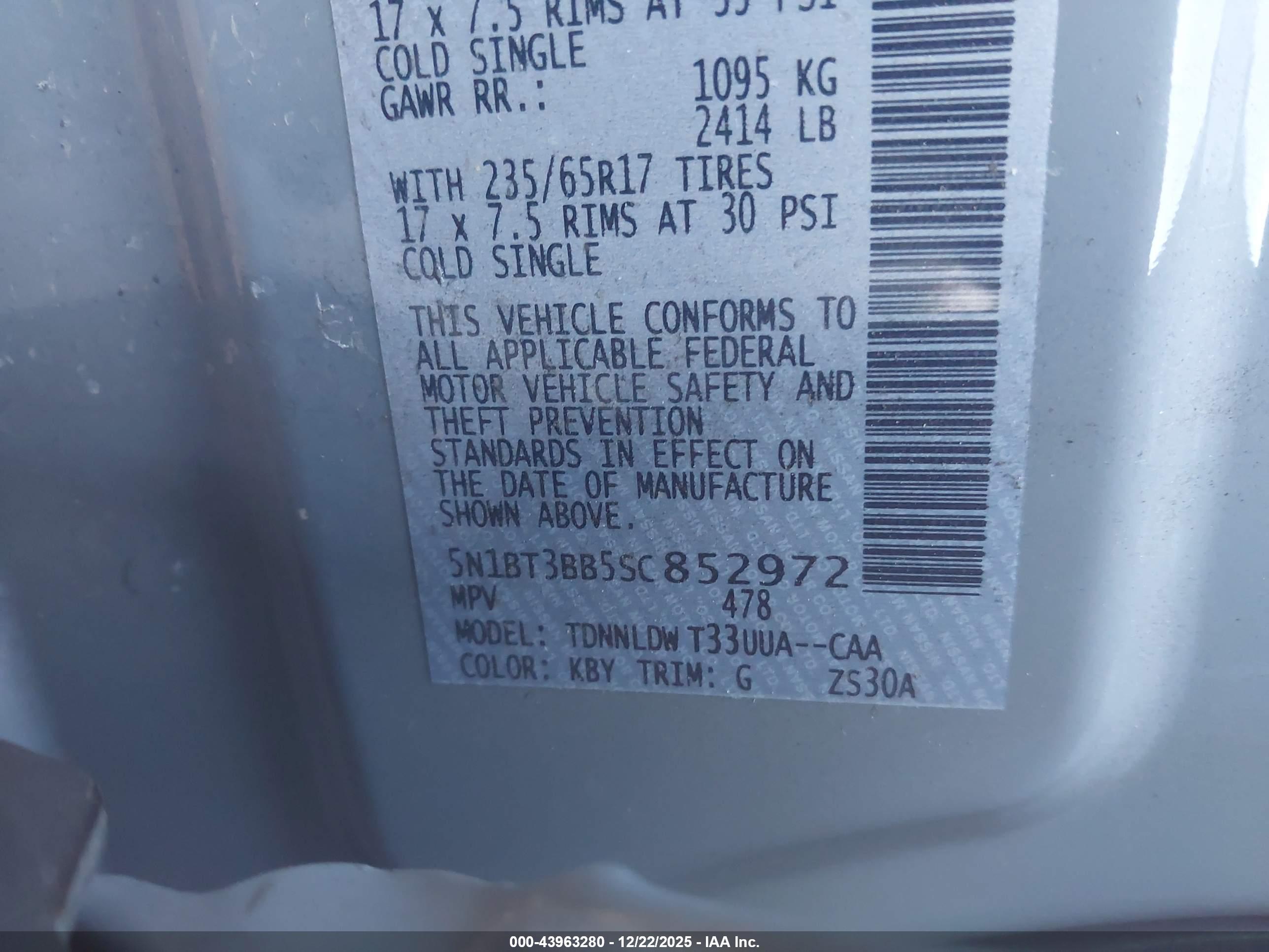 NISSAN ROGUE image 9