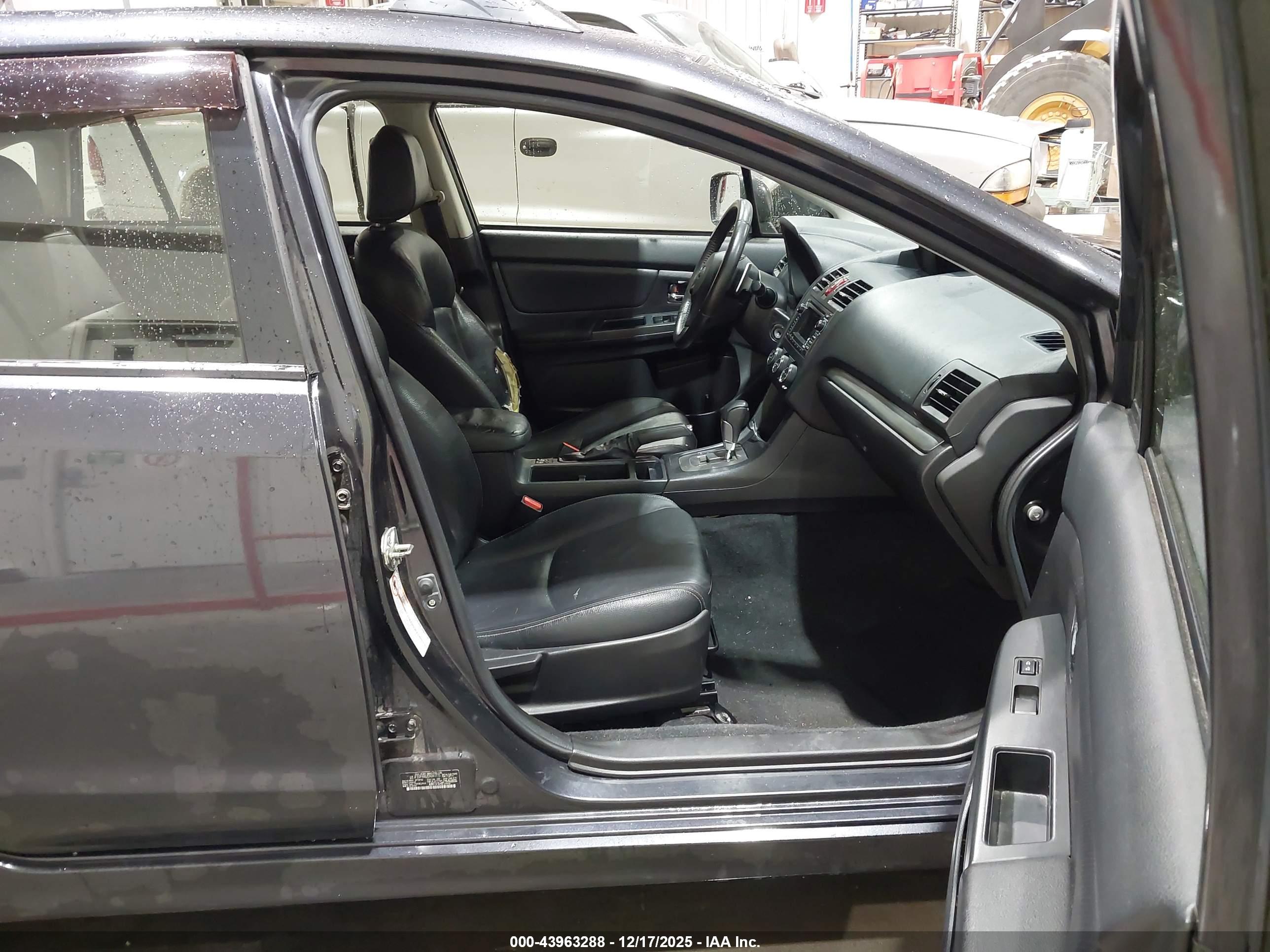 SUBARU IMPREZA image 5