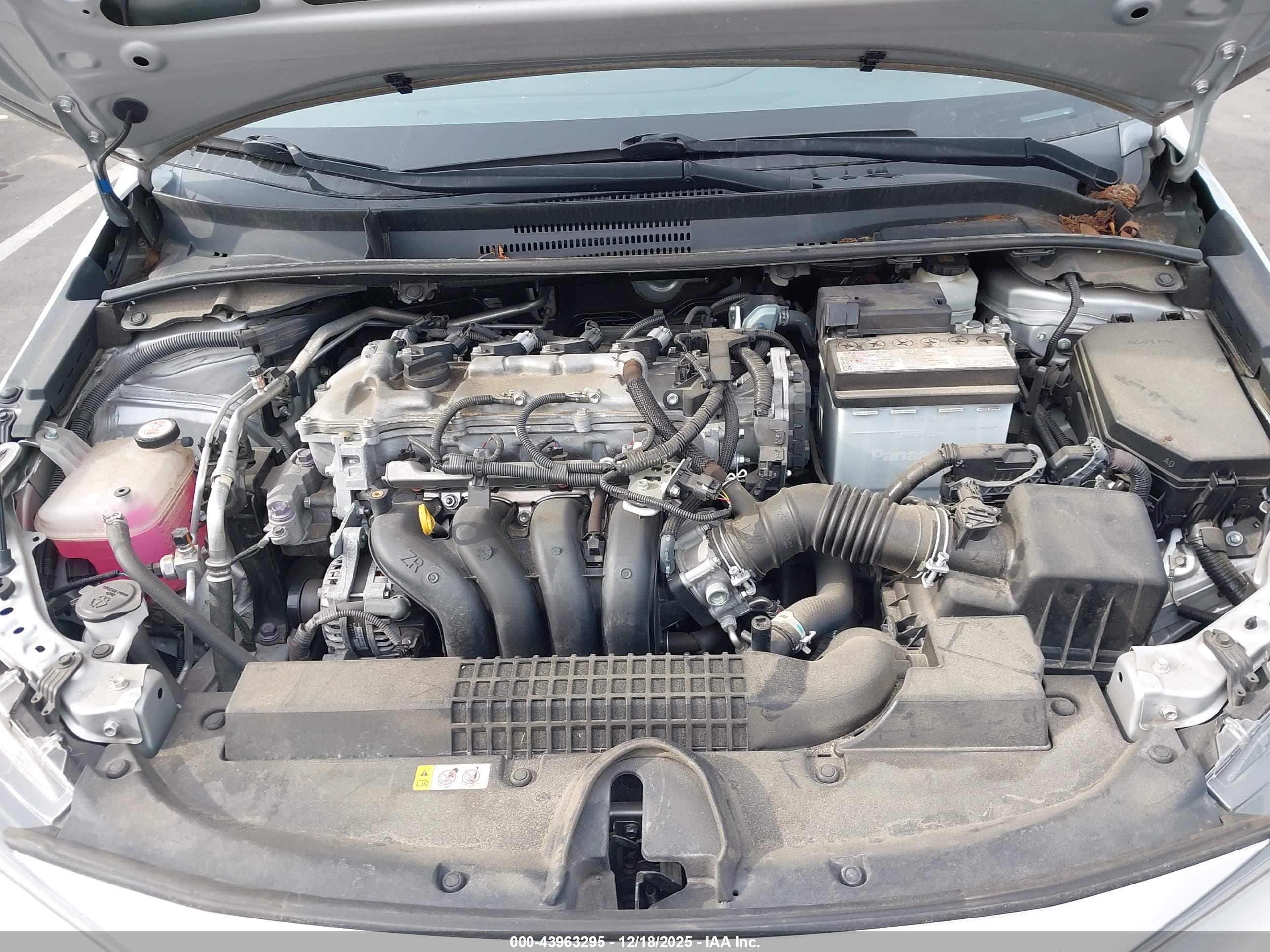TOYOTA COROLLA image 10