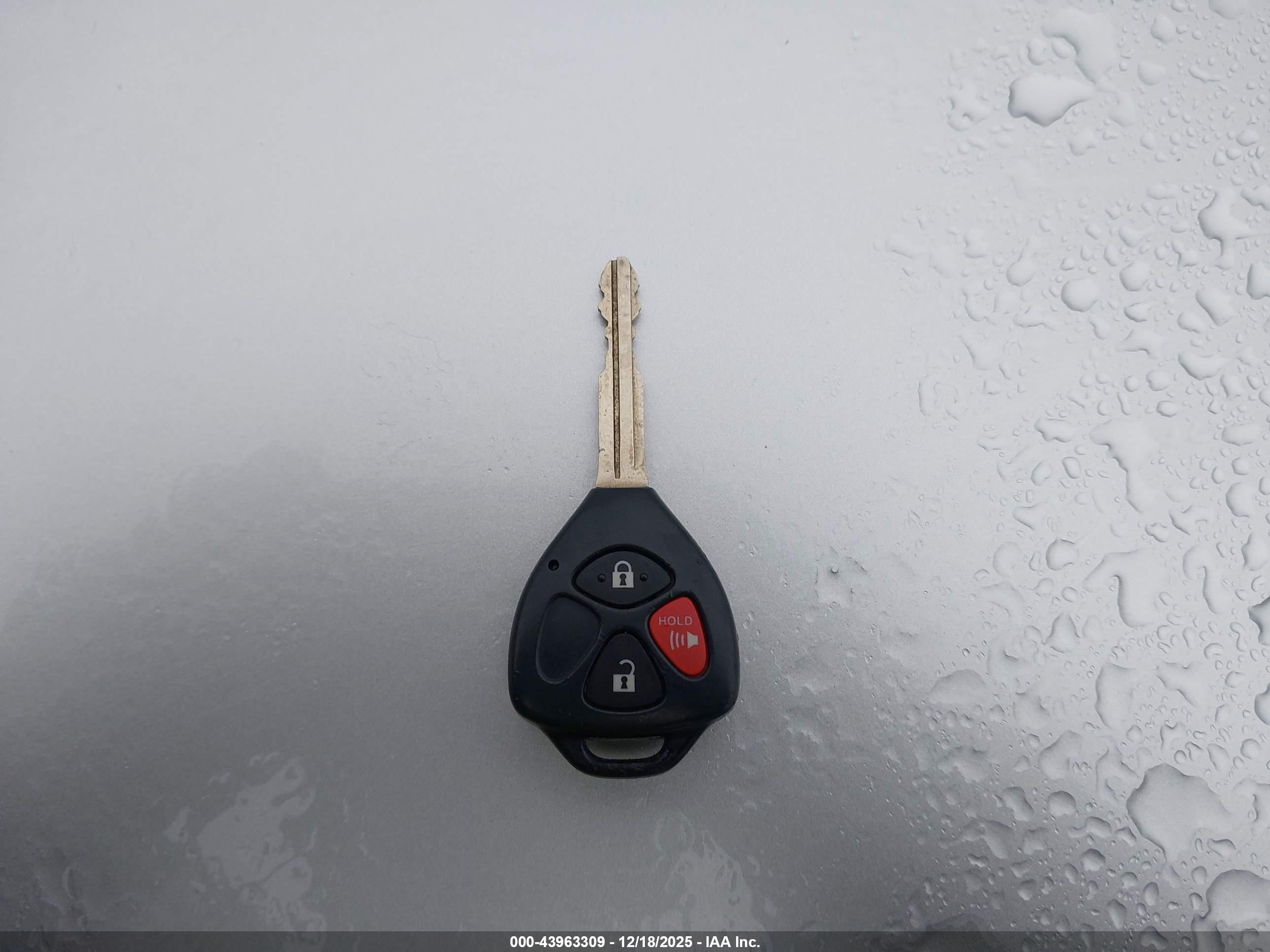 SCION XB image 11