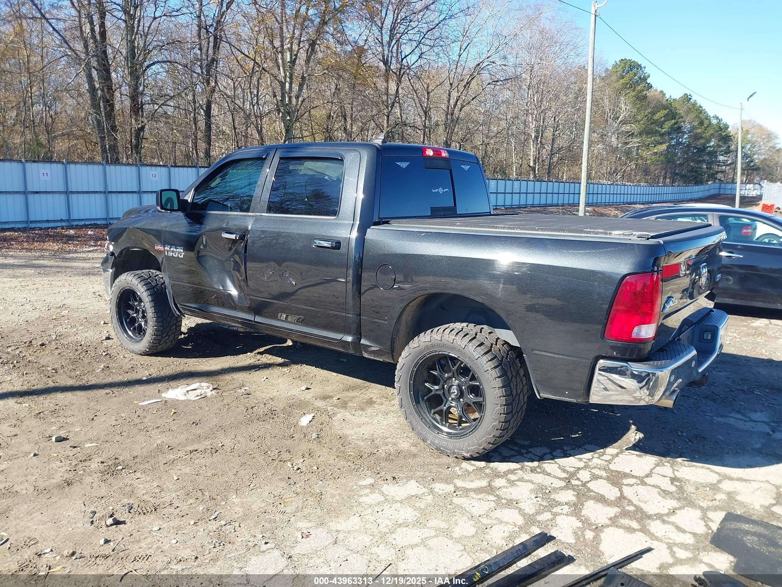 RAM 1500 image 3