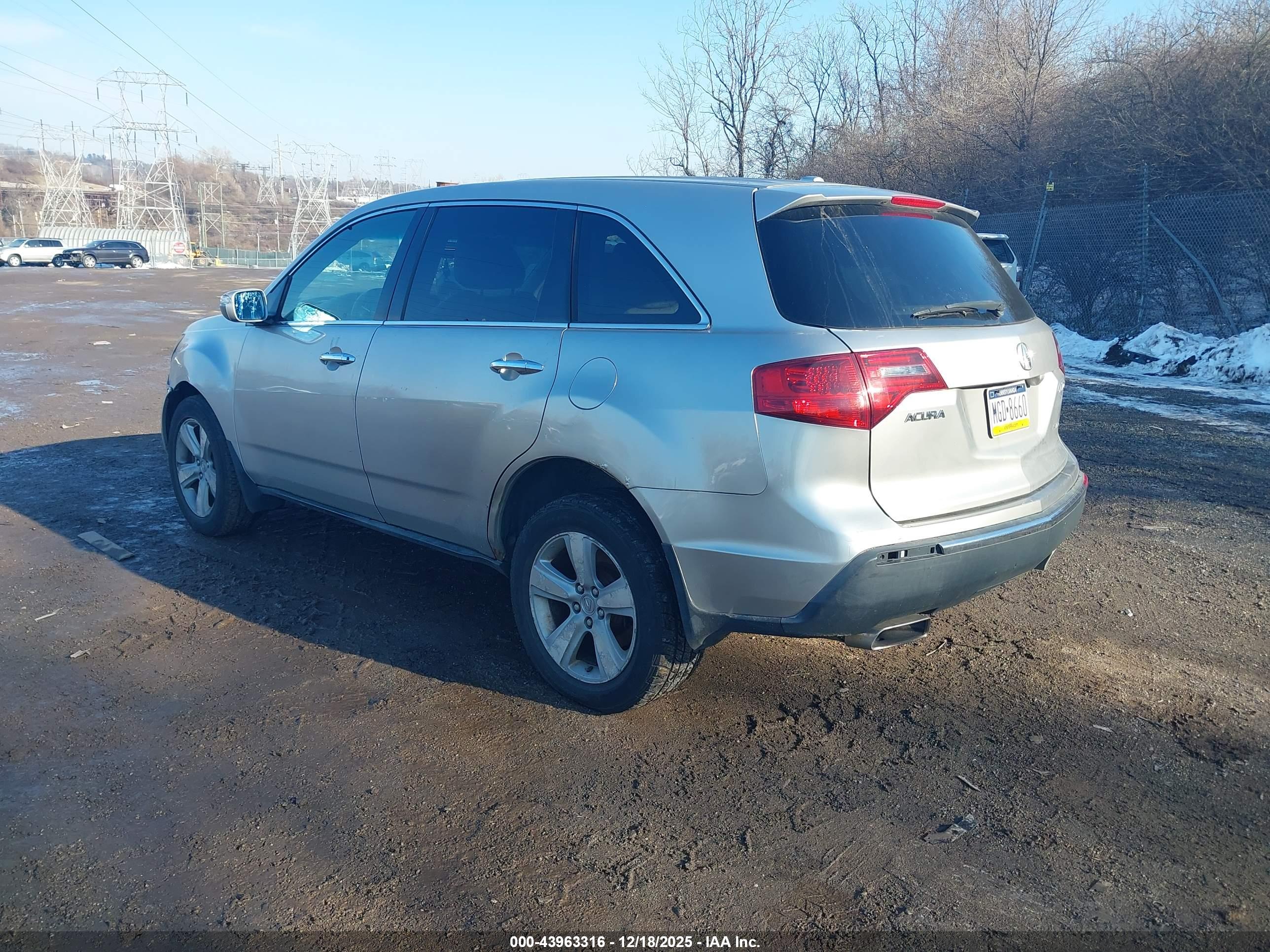 ACURA MDX image 3