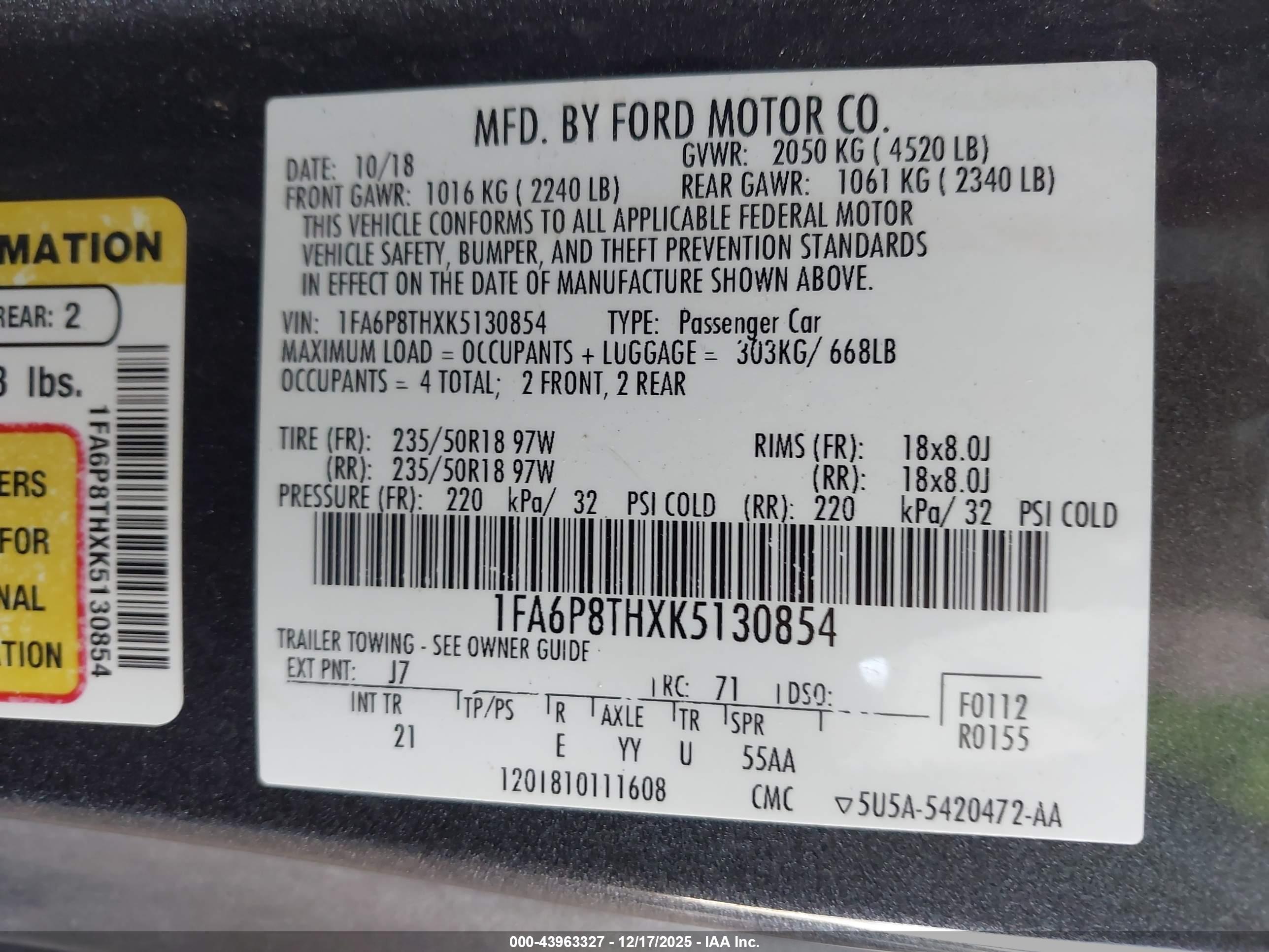 FORD MUSTANG image 9