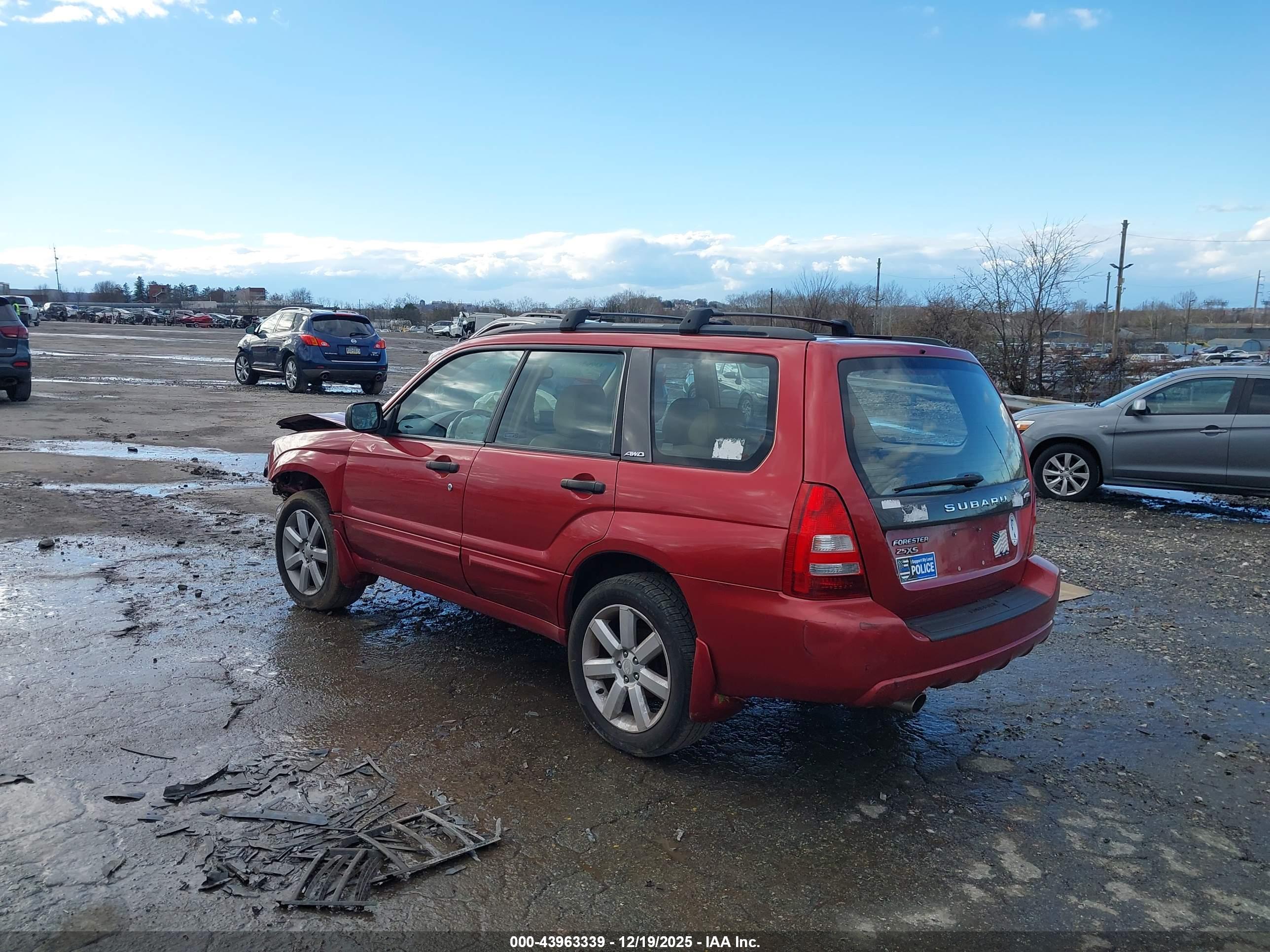 SUBARU FORESTER image 3