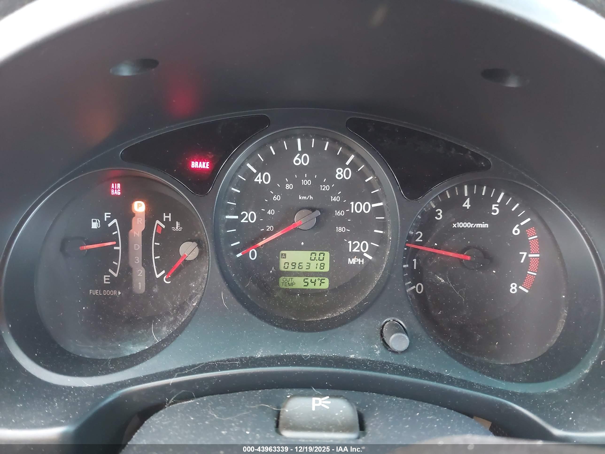 SUBARU FORESTER image 7