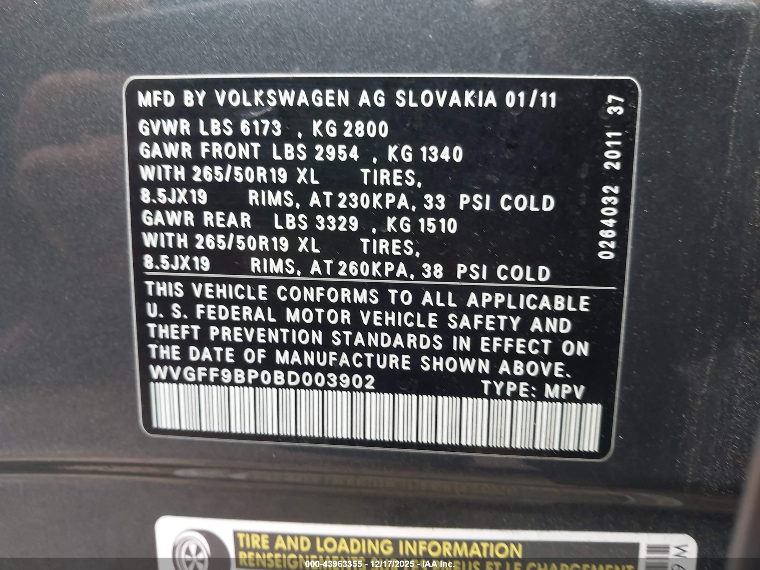 VOLKSWAGEN TOUAREG image 9