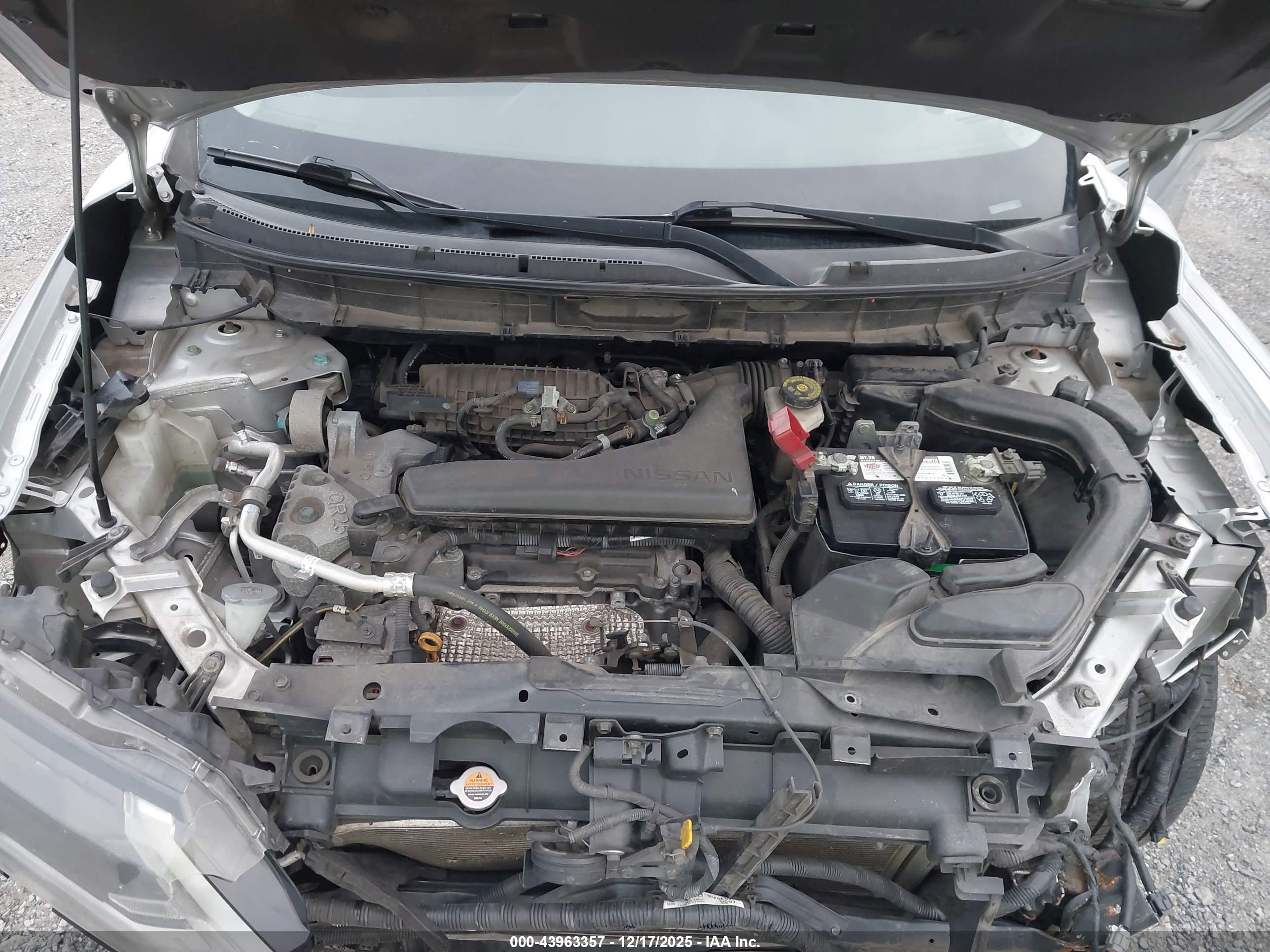 NISSAN ROGUE image 10